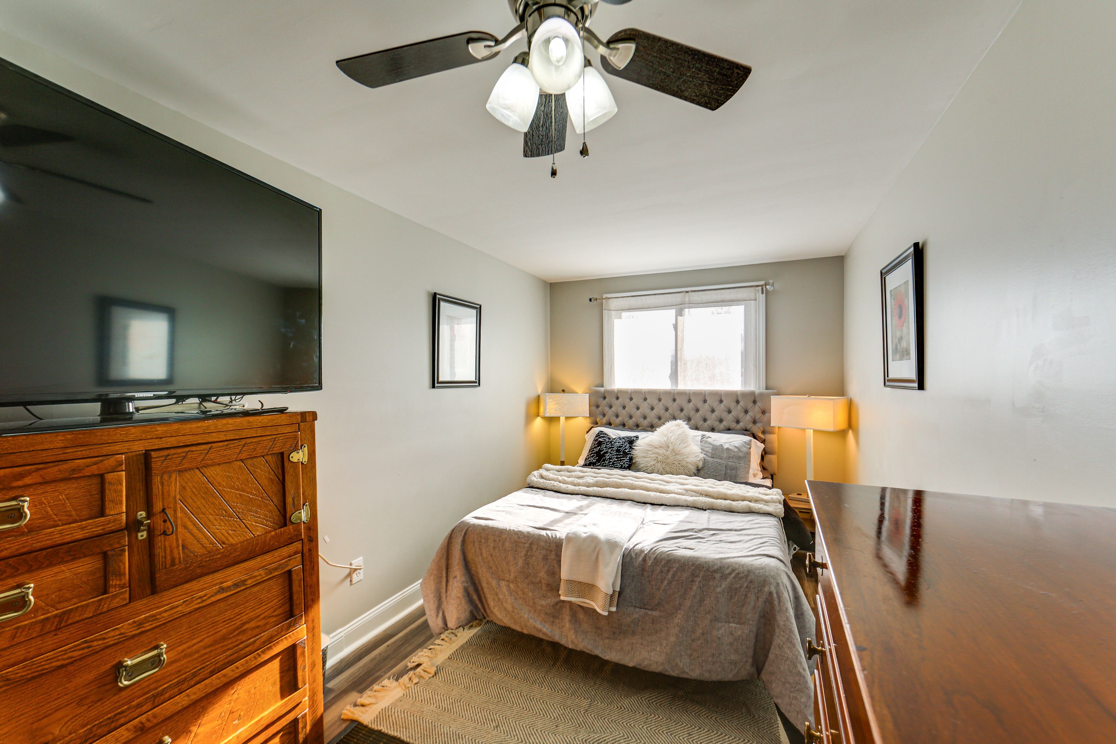 Bedroom 3 | Queen Bed | Main Level