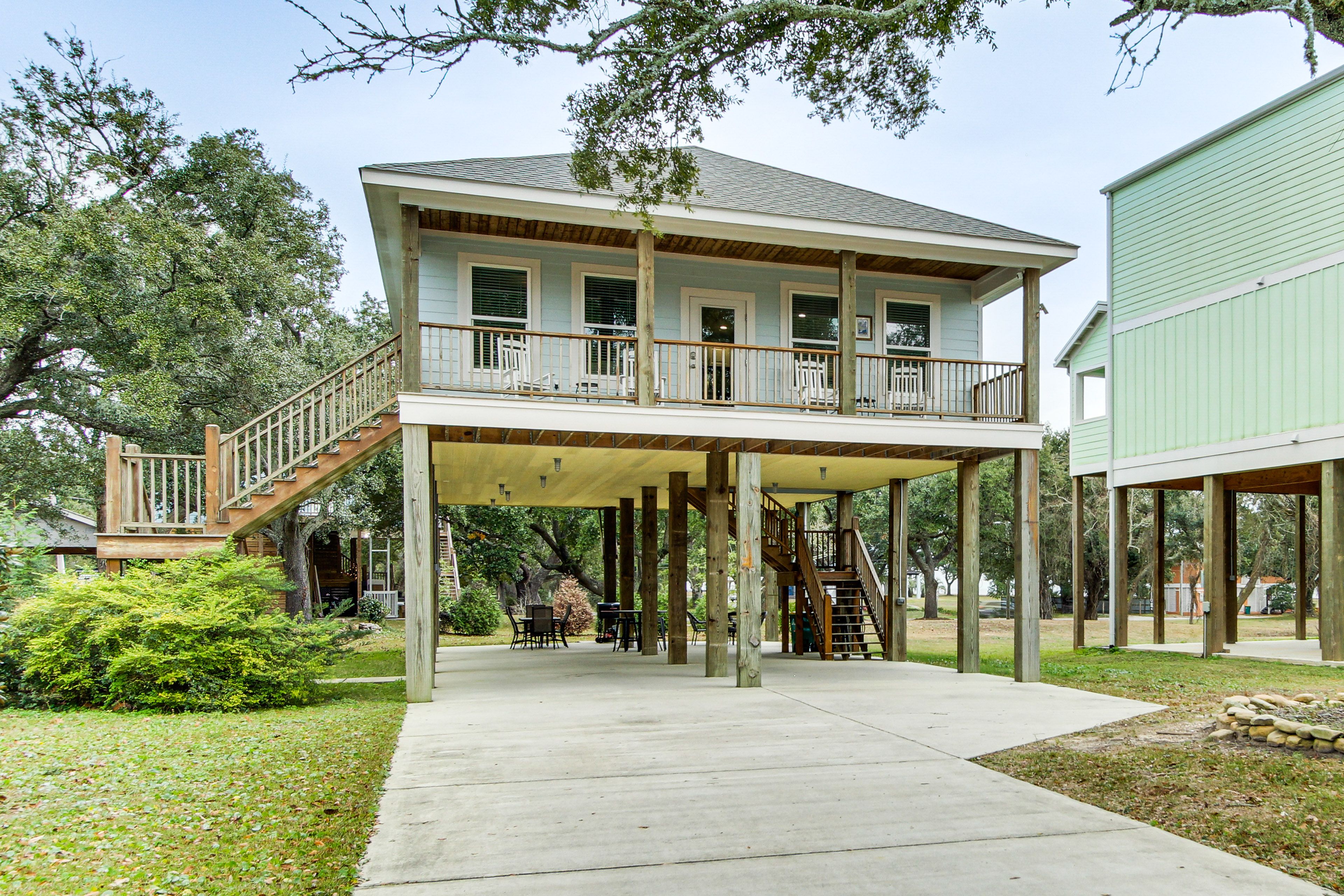 Long Beach Vacation Rental | 3BR | 2BA | 1,465 Sq Ft | Exterior Stairs to Enter