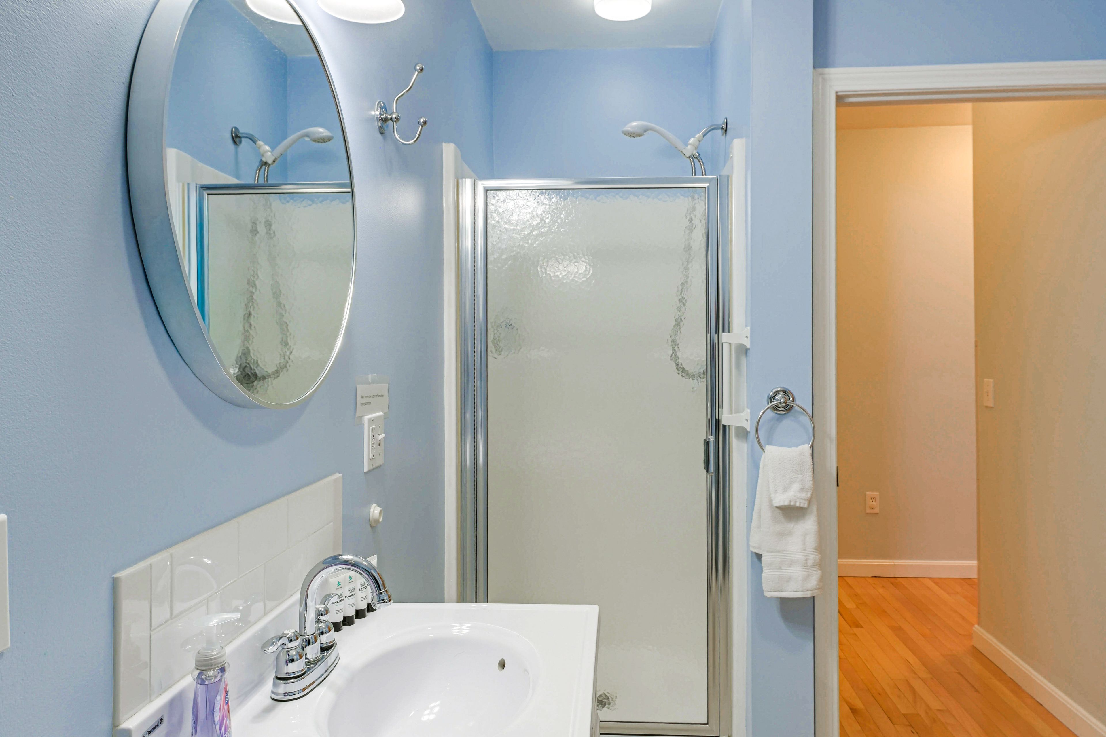 Bathroom | Washer/Dryer