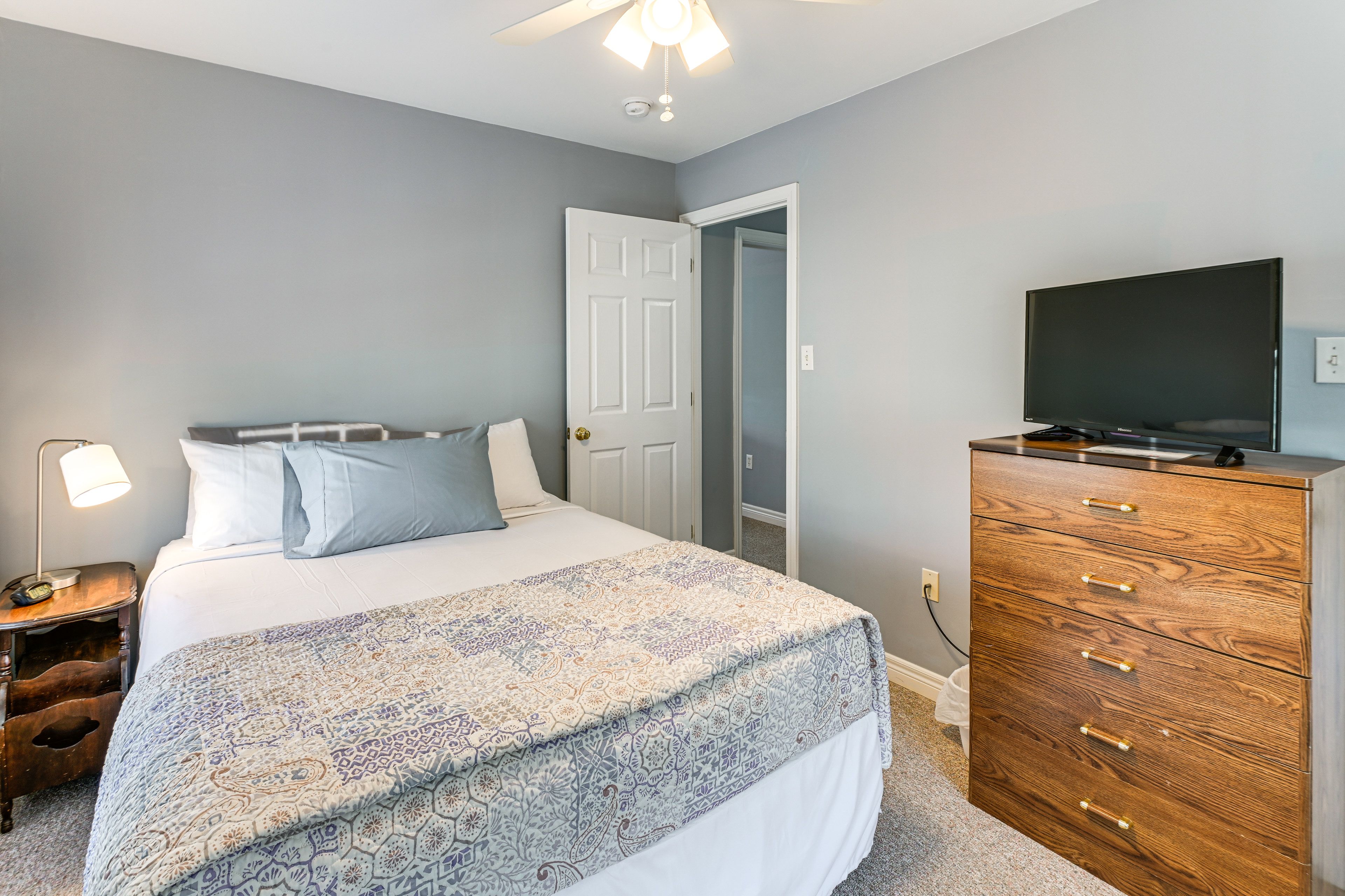 Bedroom 3 | Queen Bed | 2nd Floor