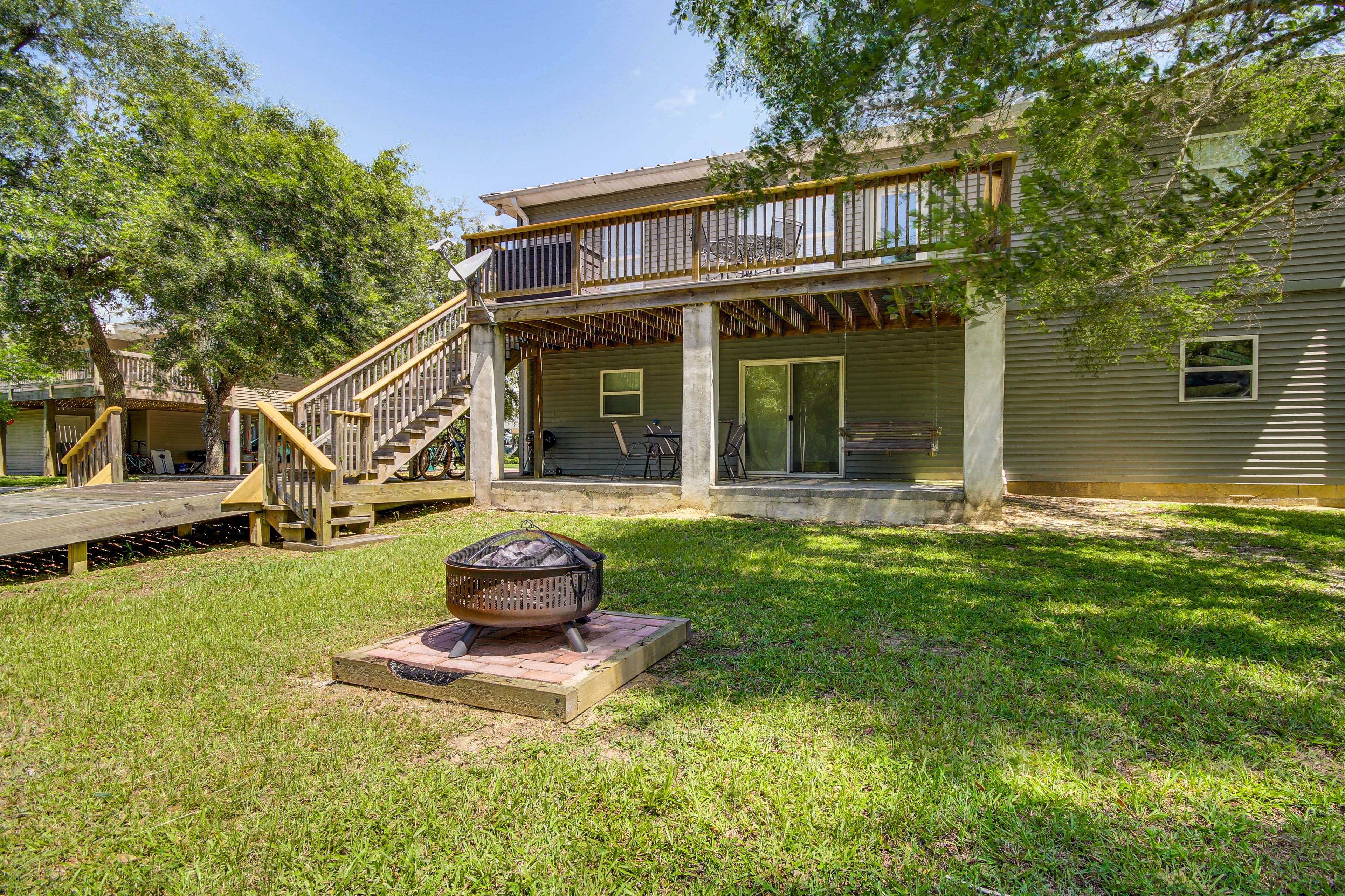 Bay St Louis Vacation Rental | 3BR | 2BA | 1,200 Sq Ft