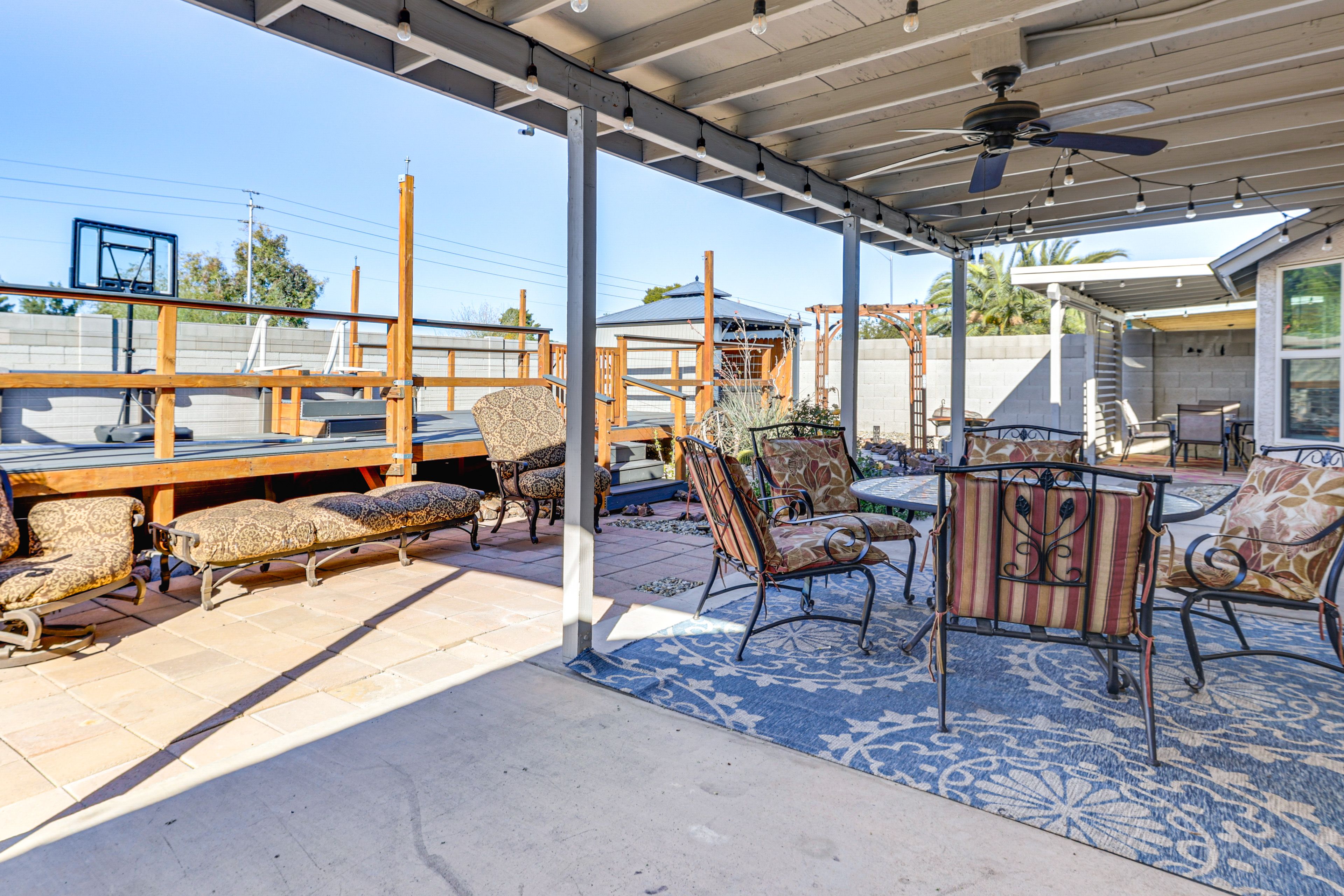 Private Yard & Patio | Outdoor Pool | Gas Grill | Fire Pit