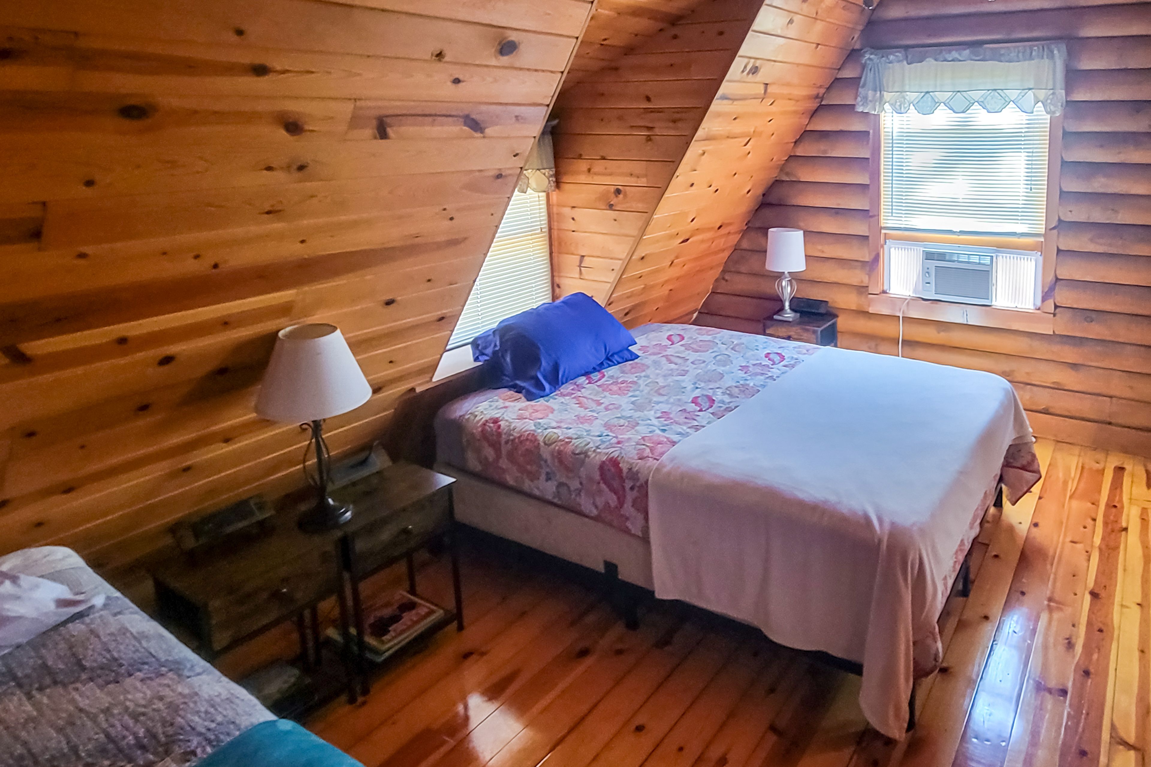 Bedroom 3 | 2 Queen Beds