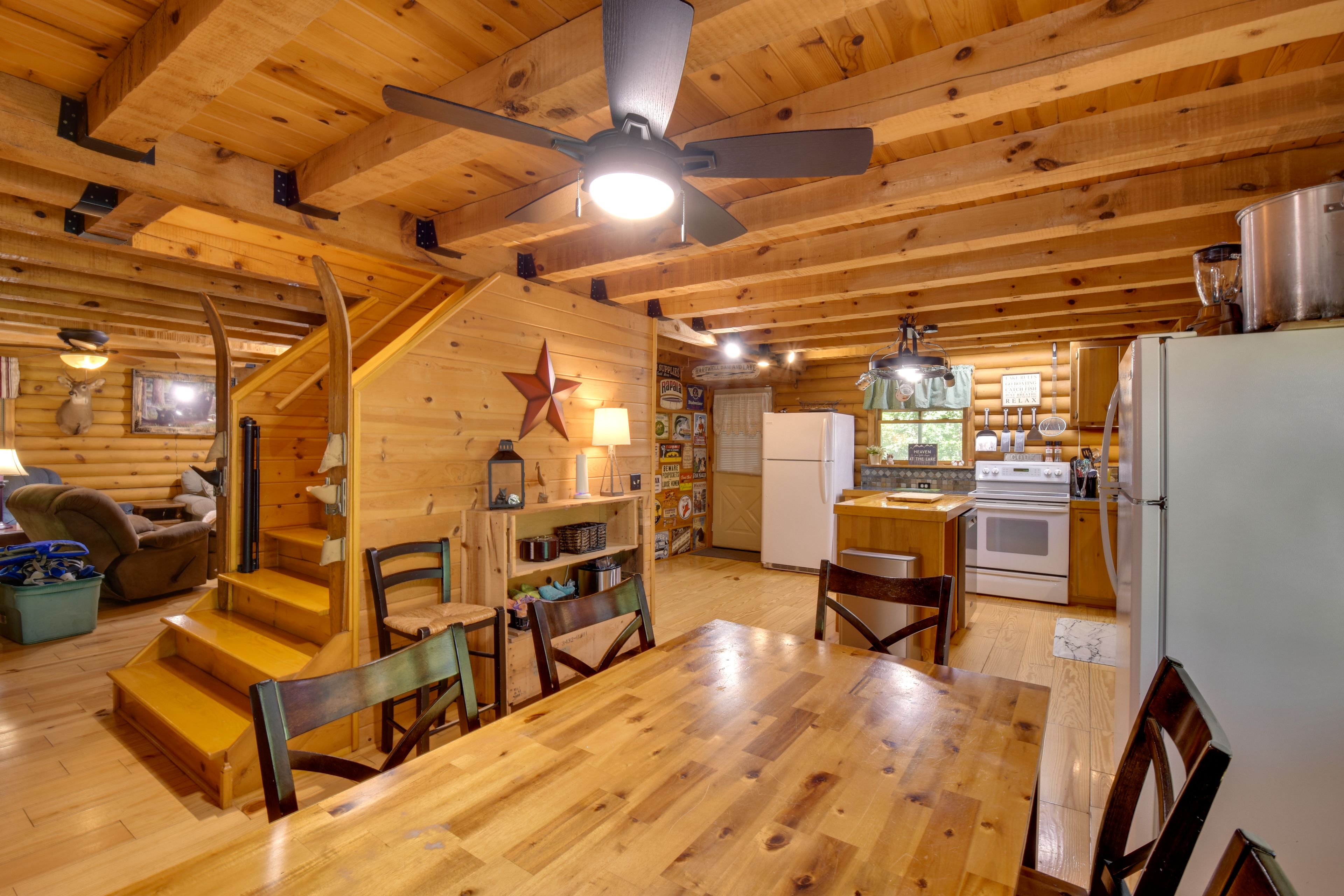 Dining Area | Main Level