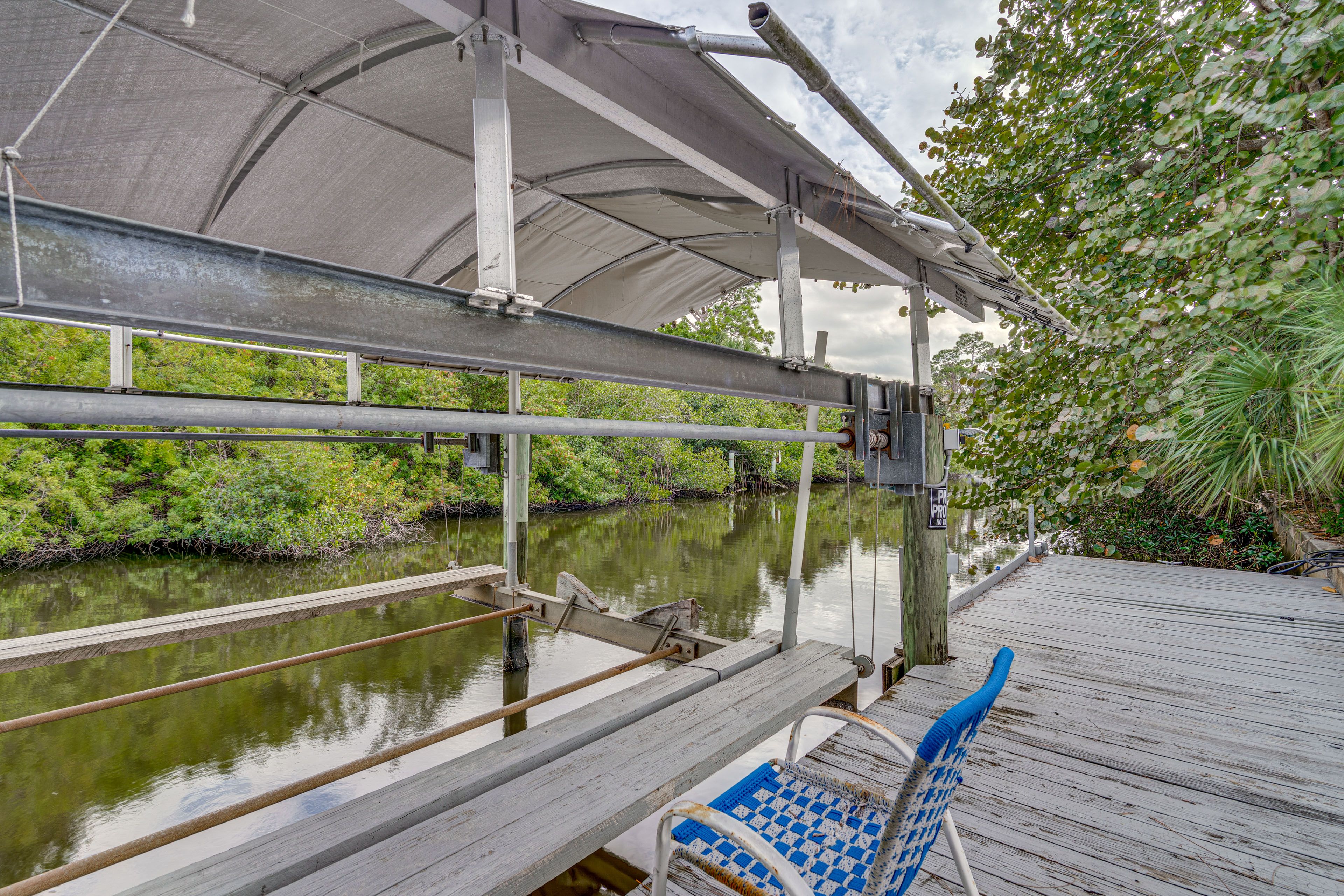 Private Dock | 5 Mi to Port Charlotte Beach Park