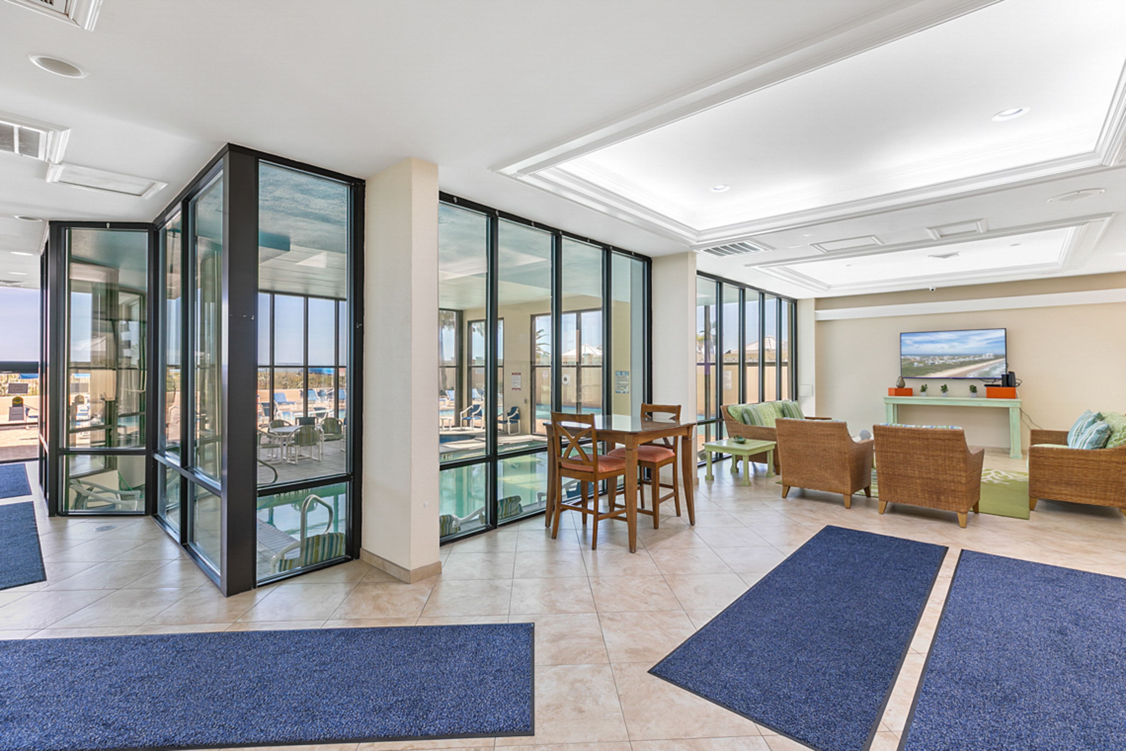 Suntide III Resort | Community Amenities | Indoor Pool