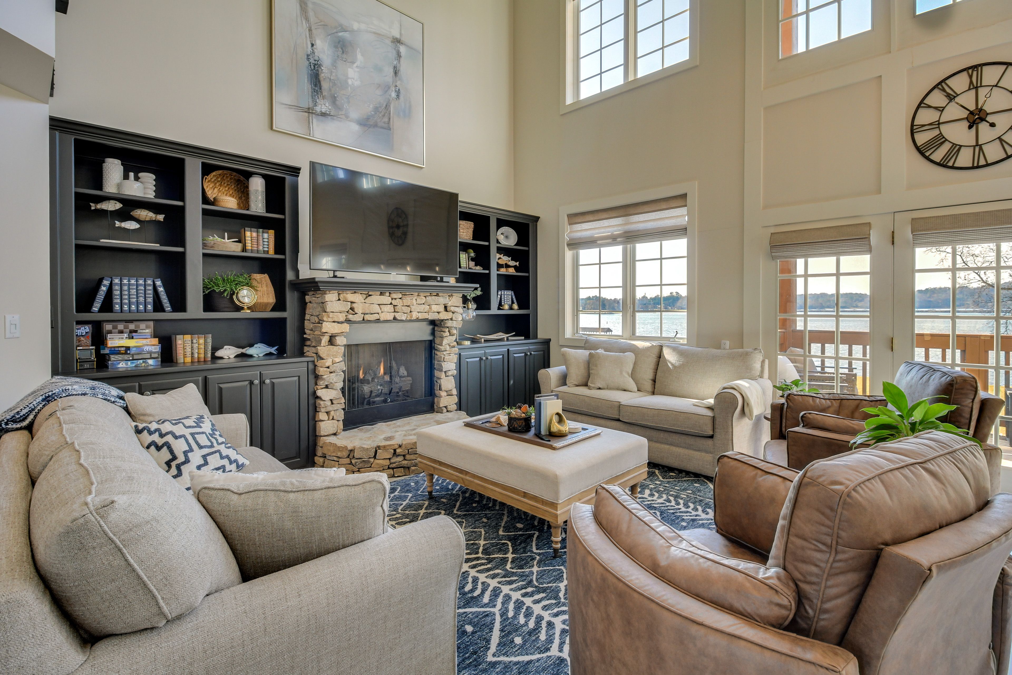 Guntersville Vacation Rental | 3BR | 3BA | Stairs Required | 2,200 Sq Ft