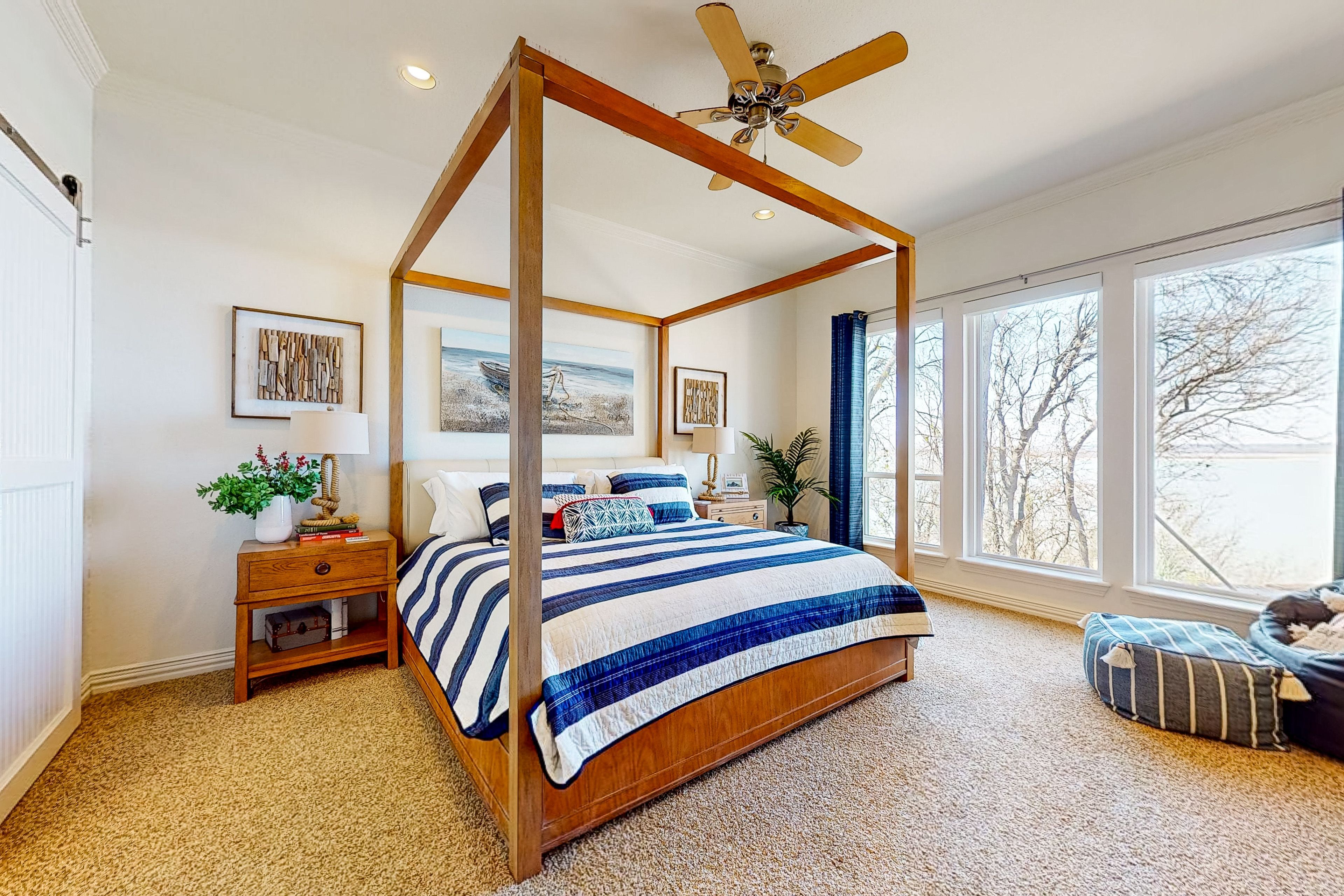 Bedroom 1 | King Bed