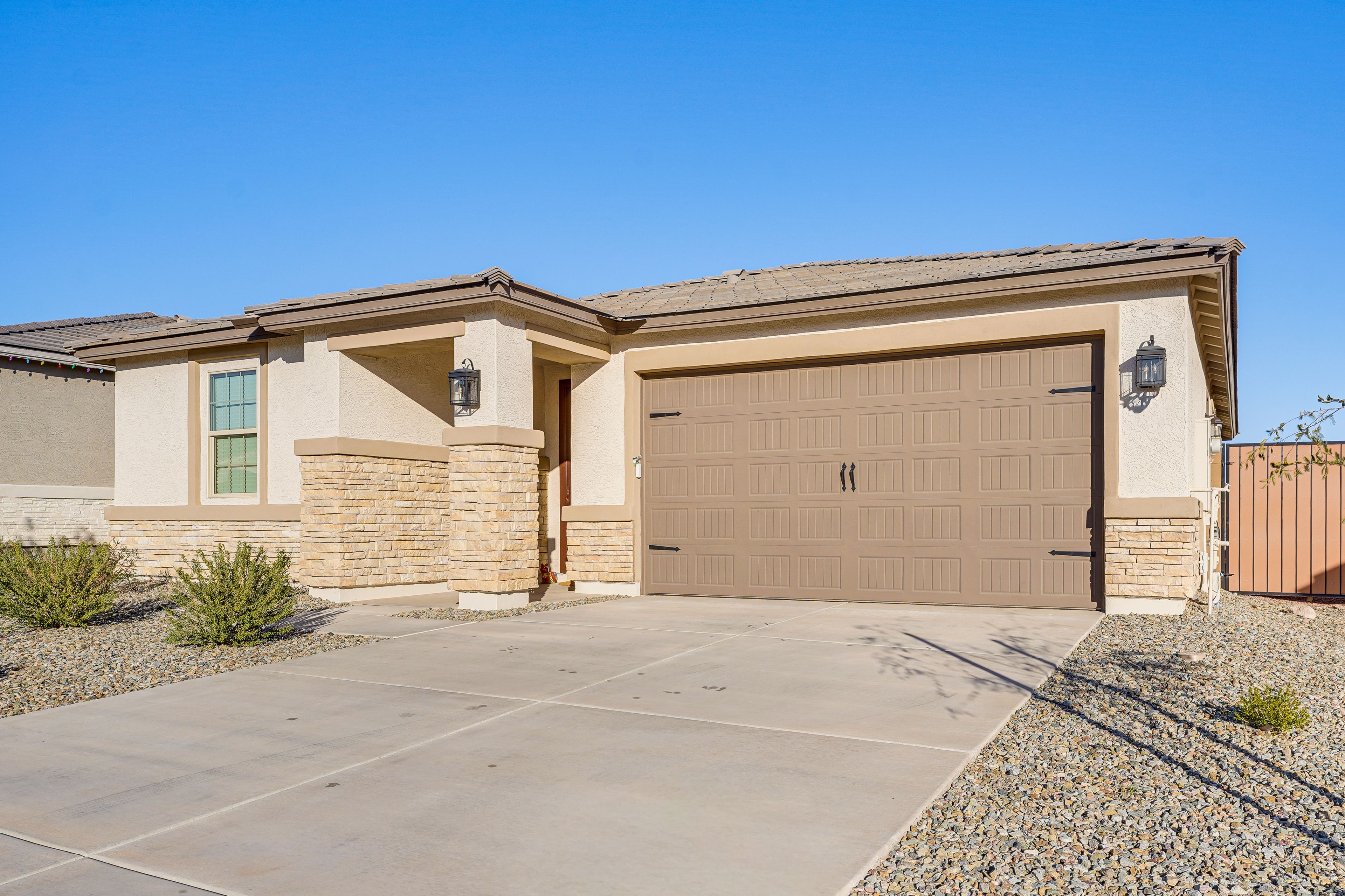 Garage Parking | 2 Vehicles