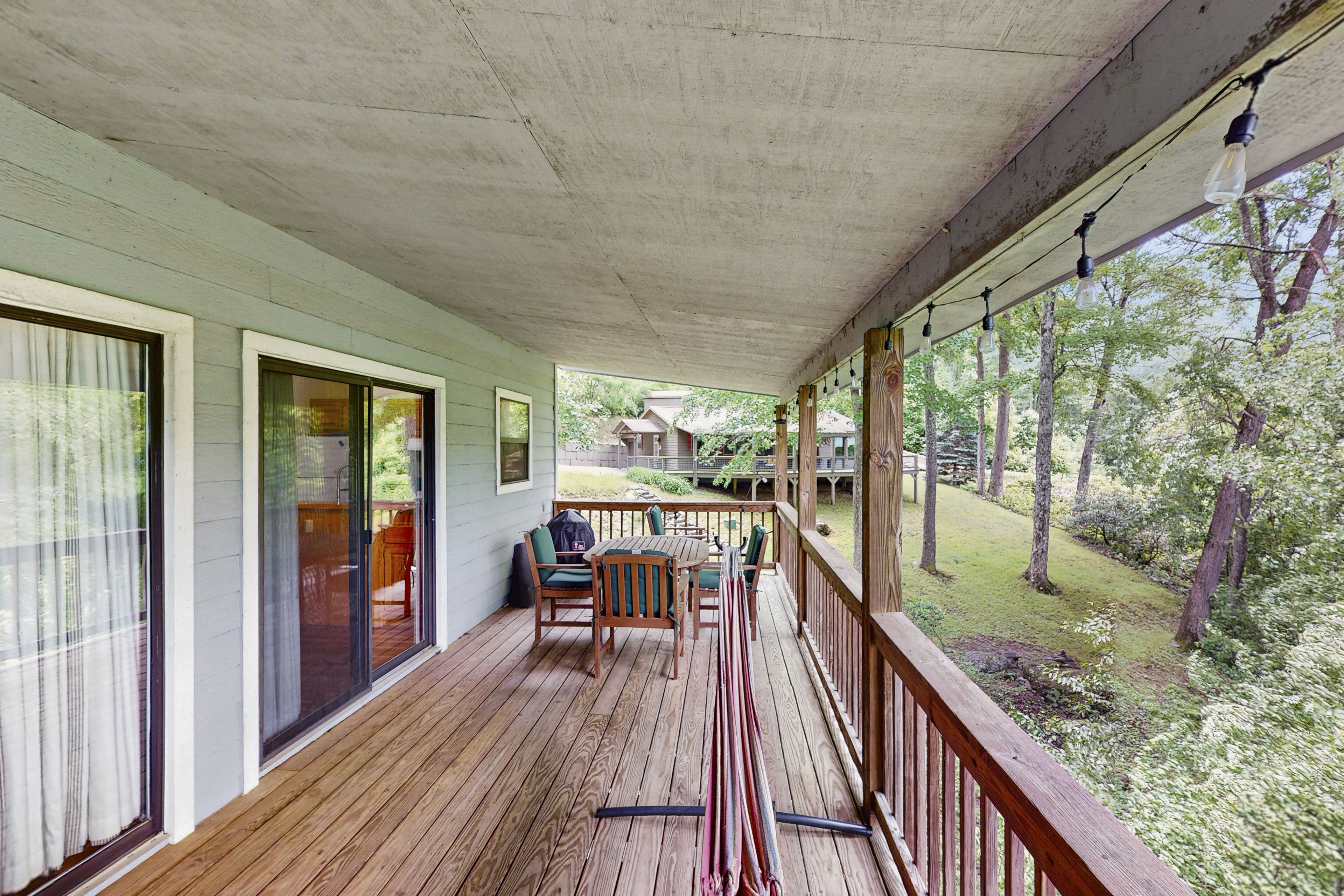 Private Deck