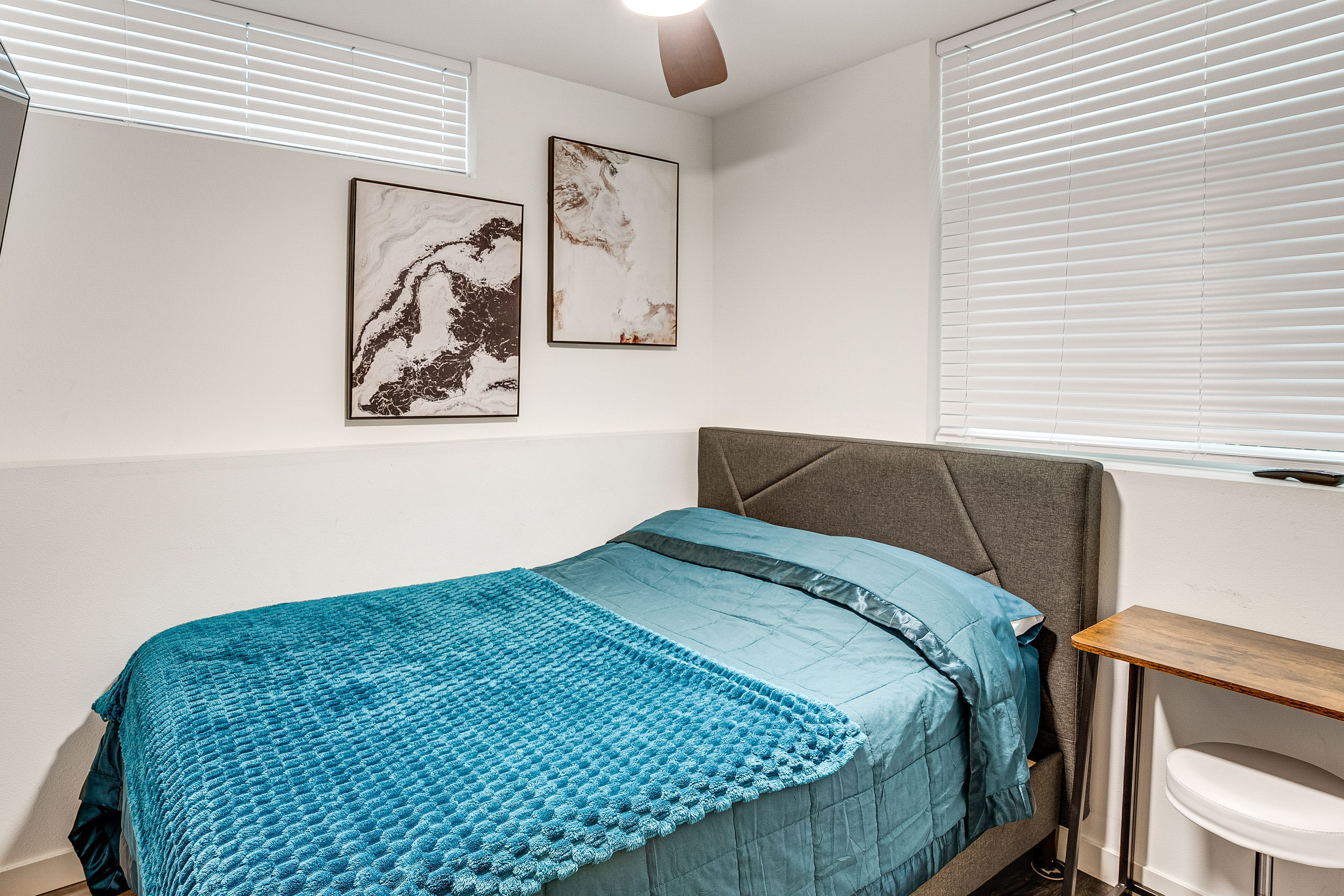 Bedroom 2 | 1st Floor | Full Bed | Smart TV | Laptop-Friendly Workspace