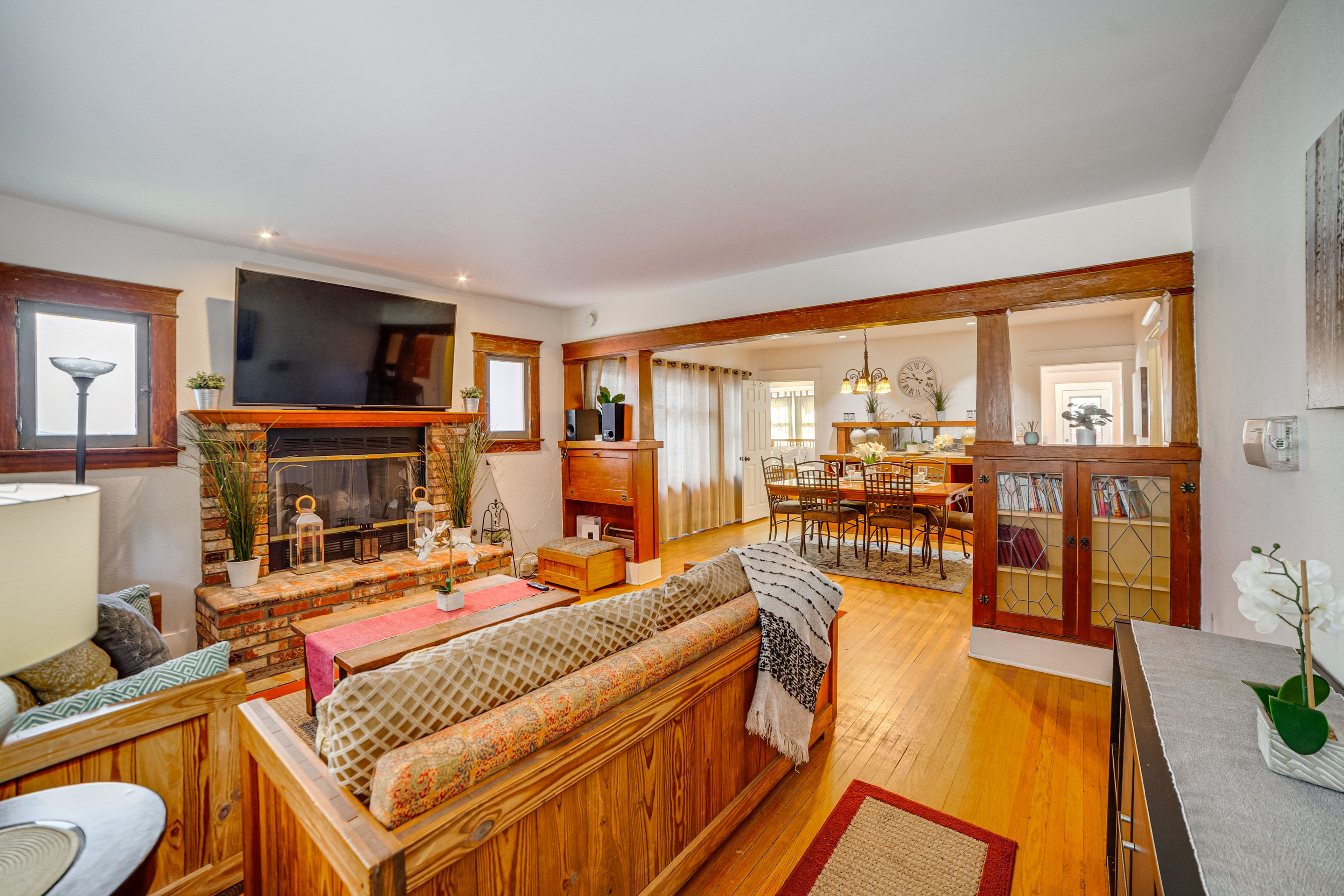 Riverside Vacation Rental | 3BR | 2BA | 1,600 Sq Ft | 5 Steps to Enter