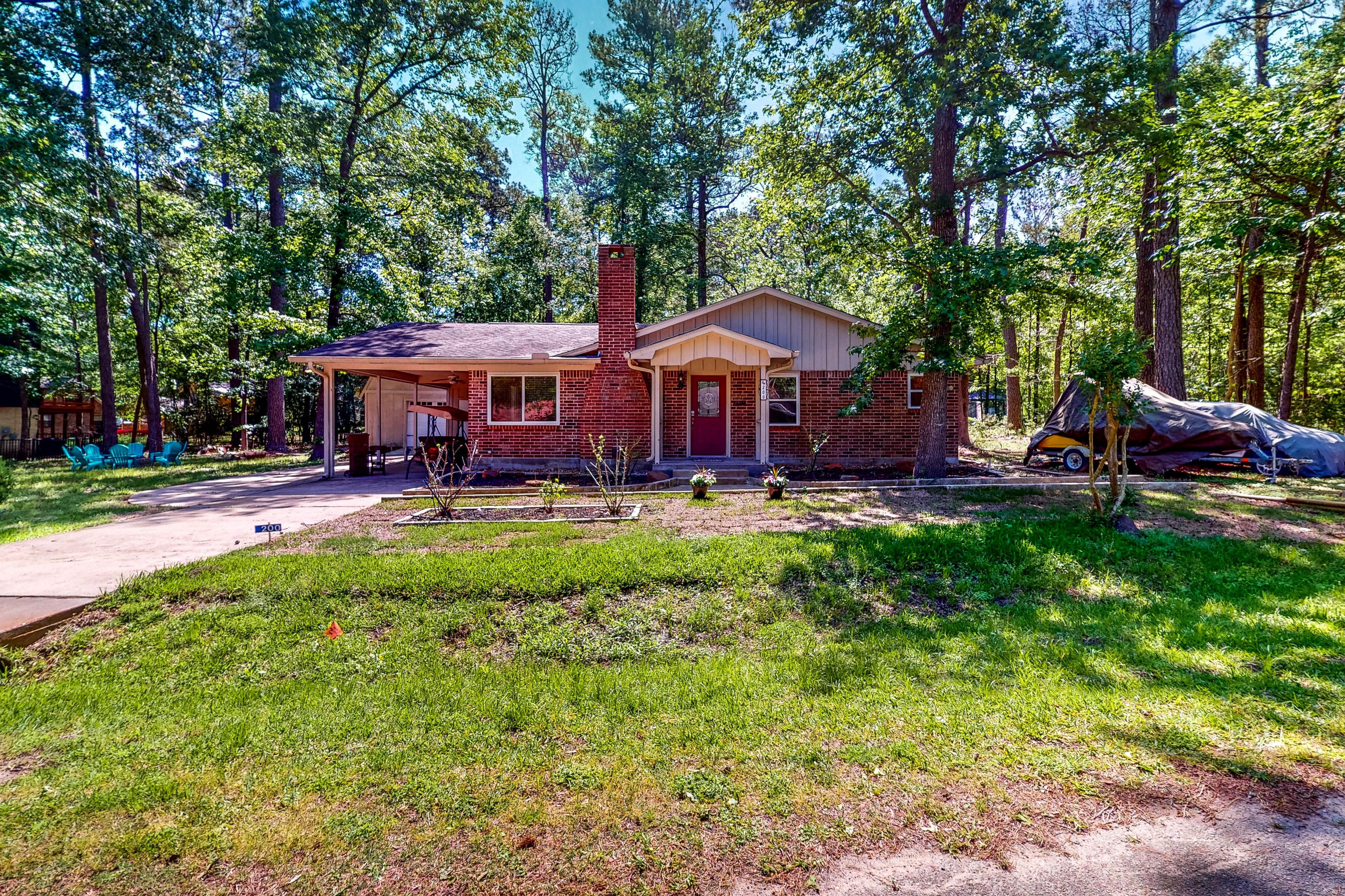 Parking | Driveway (4 Vehicles) | Street Parking | Boat Parking Allowed