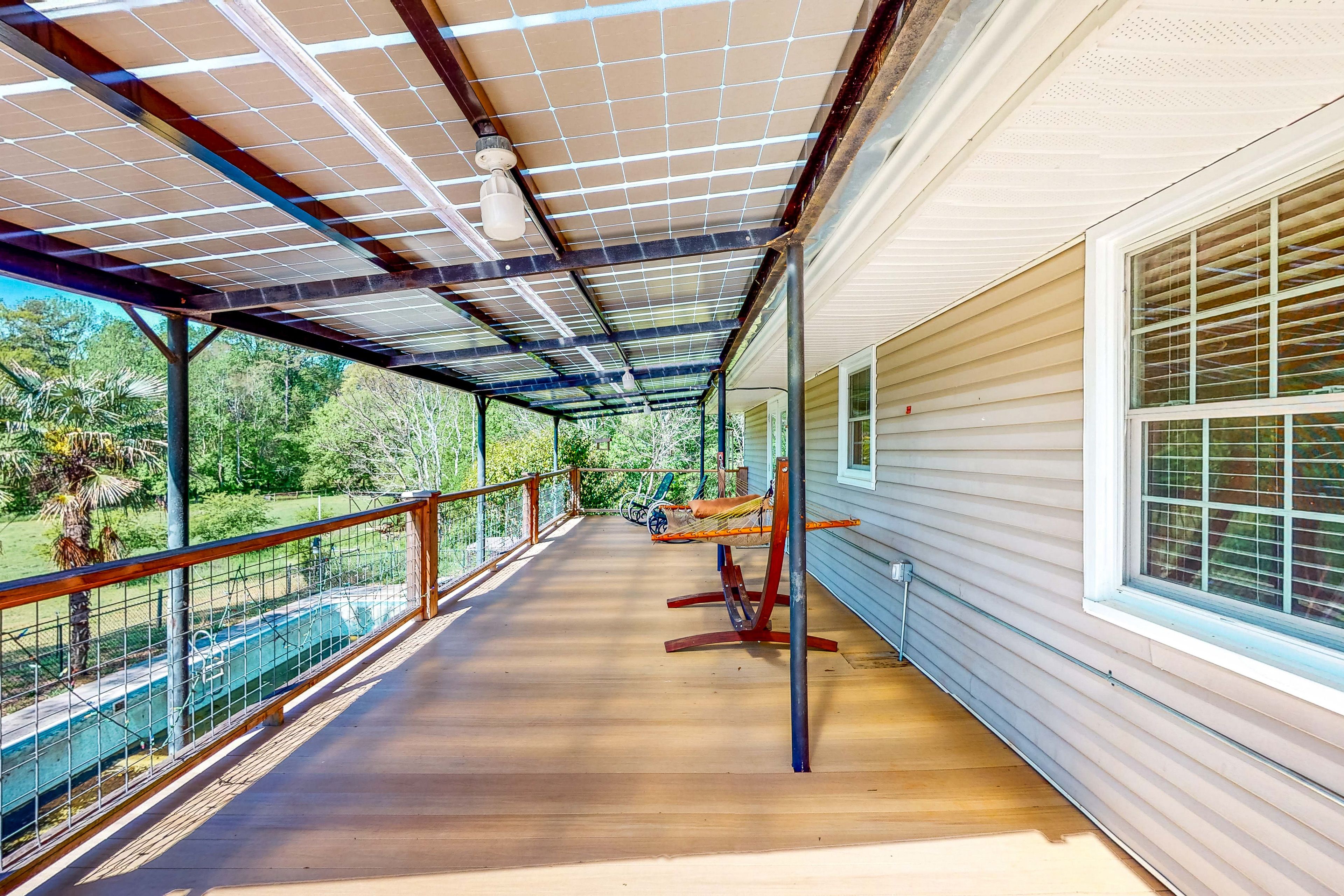 Private Deck | Single-Story Home