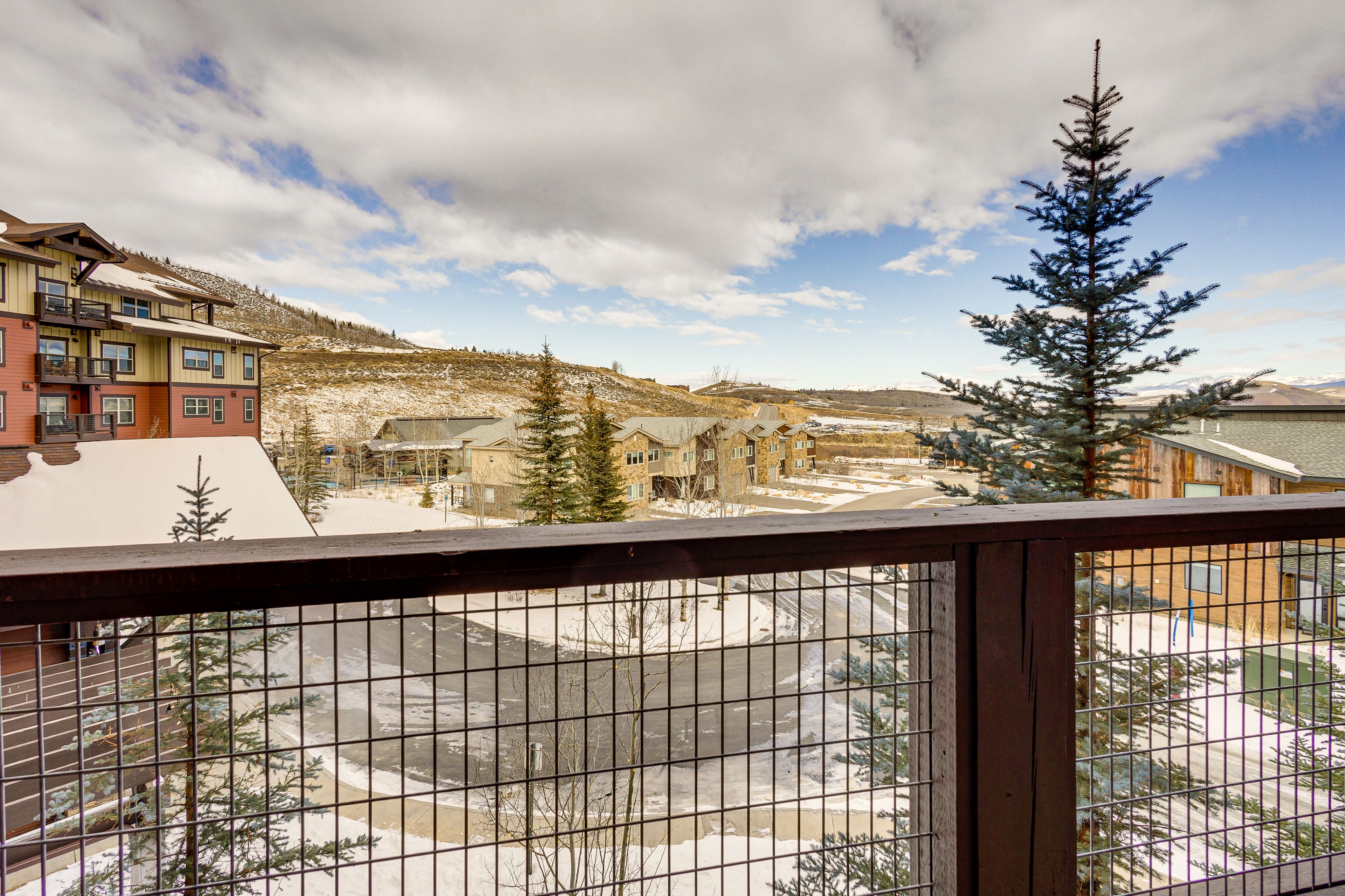 Private Balcony | Mountain Views
