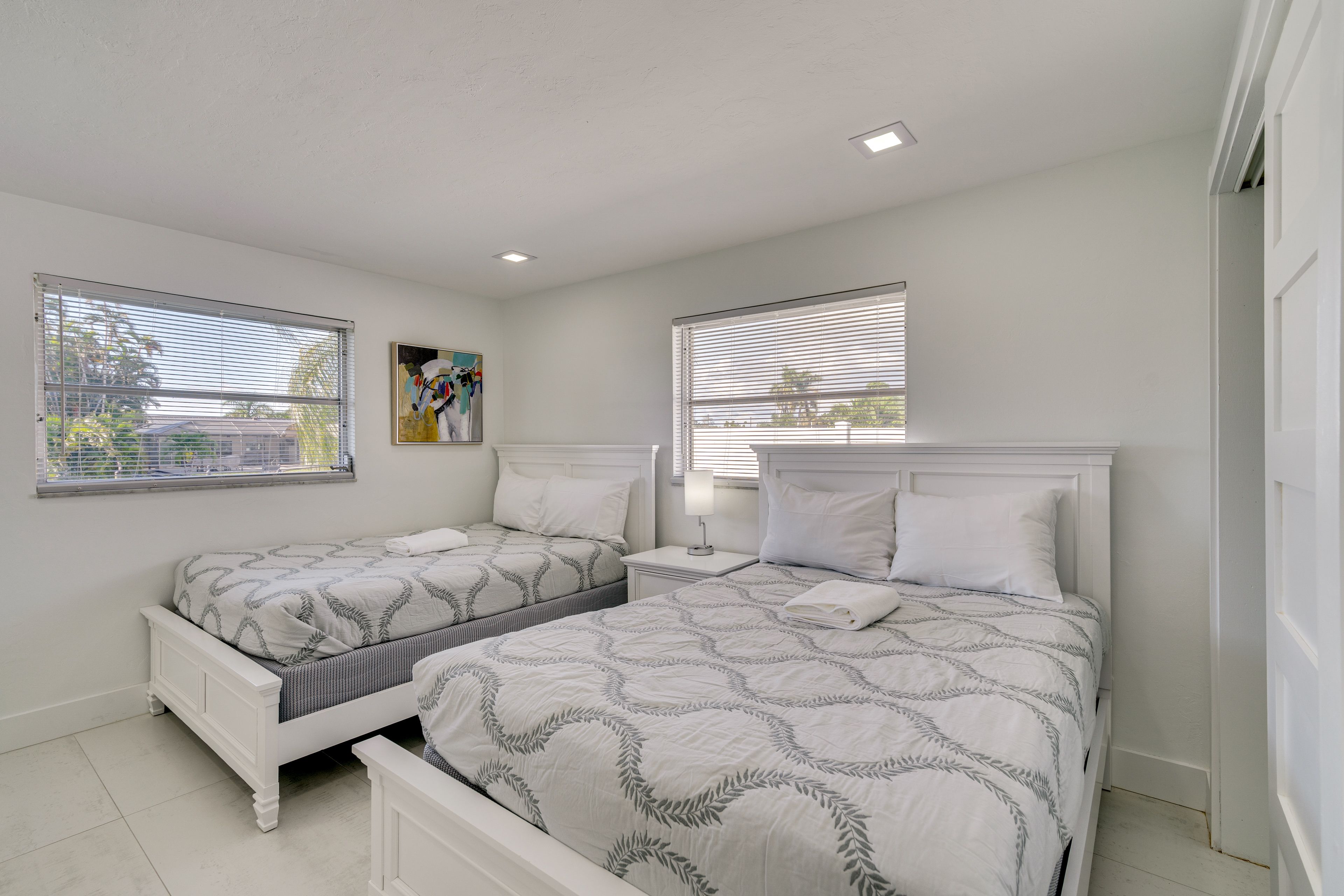 Bedroom 3 | 2 Full Beds | Smart TV