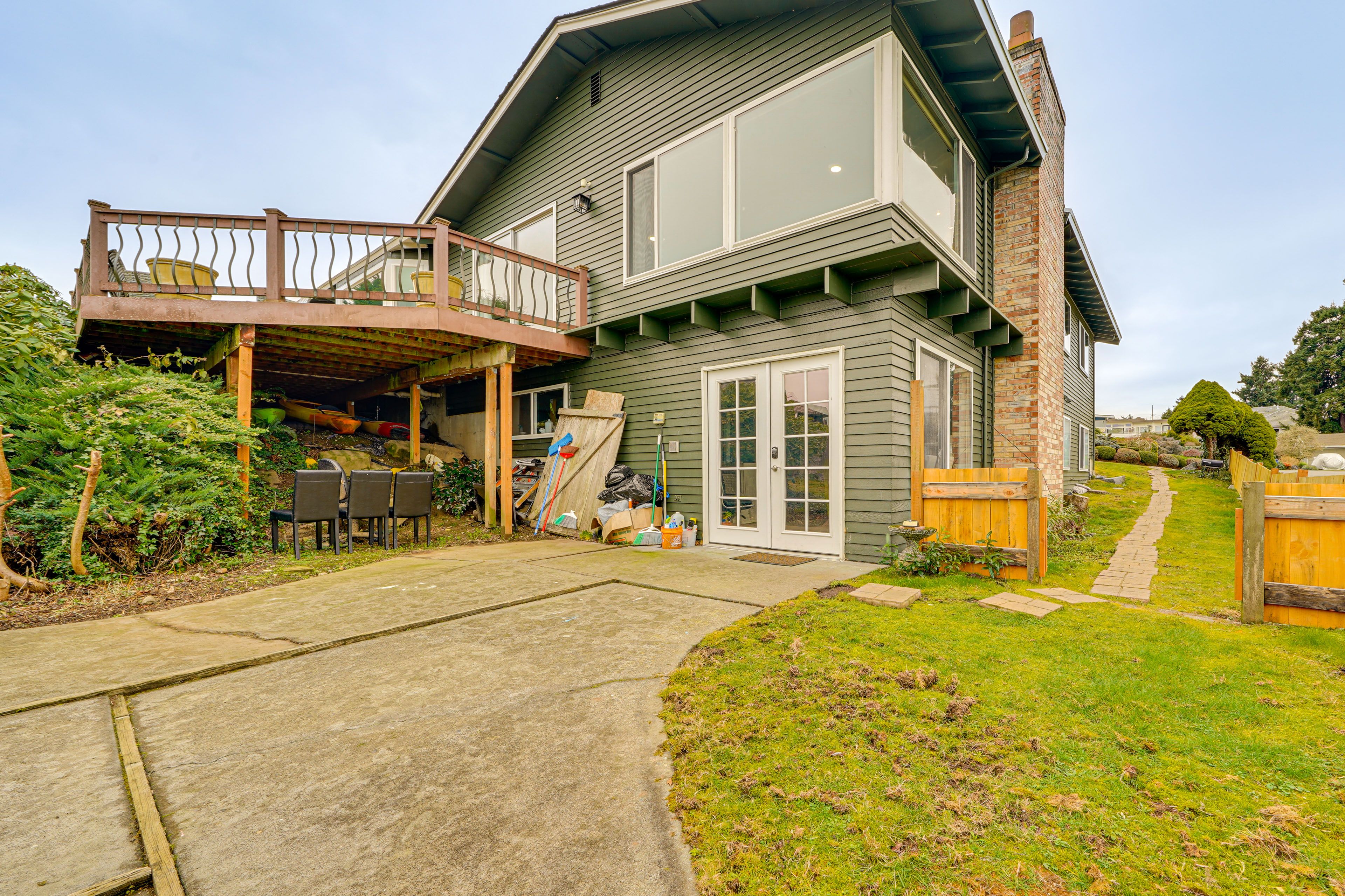 Patio | Charcoal Grill