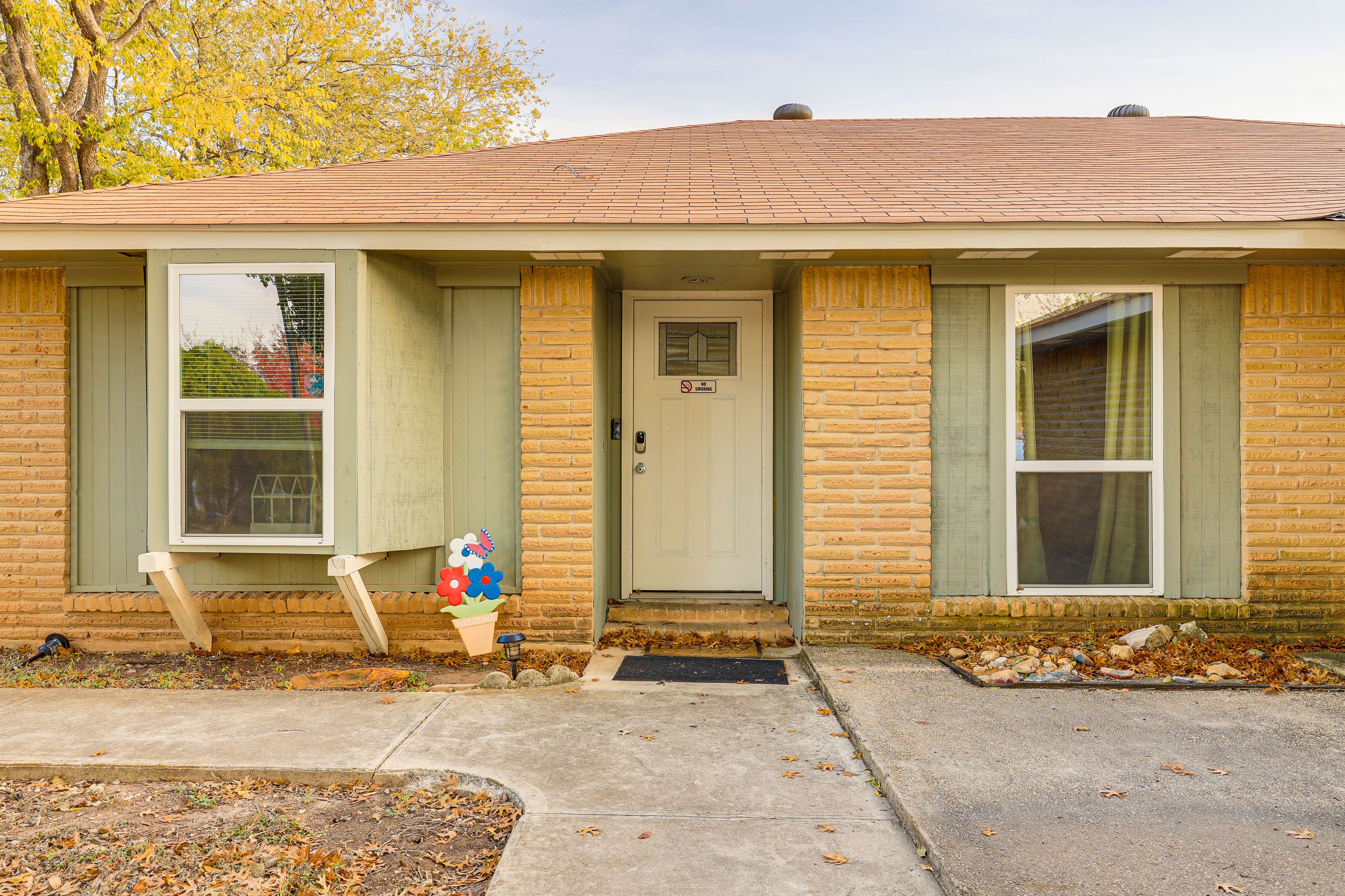 Home Exterior | Private Entrance