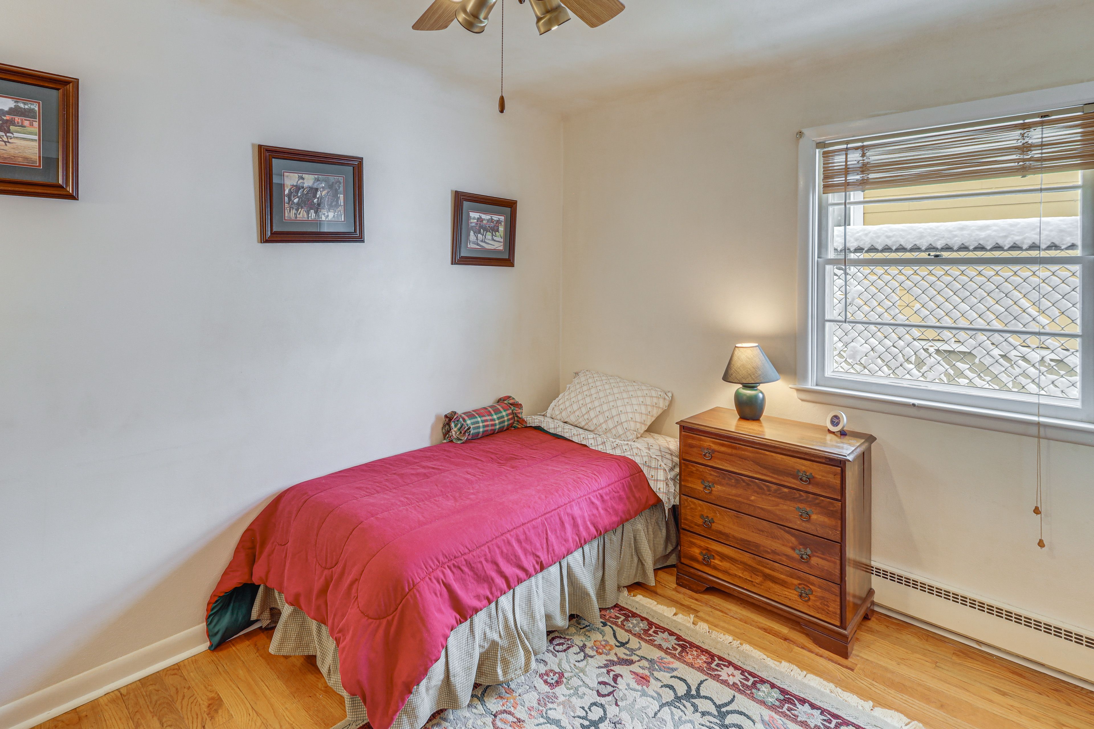 Bedroom 3 | Twin Bed | Main Floor