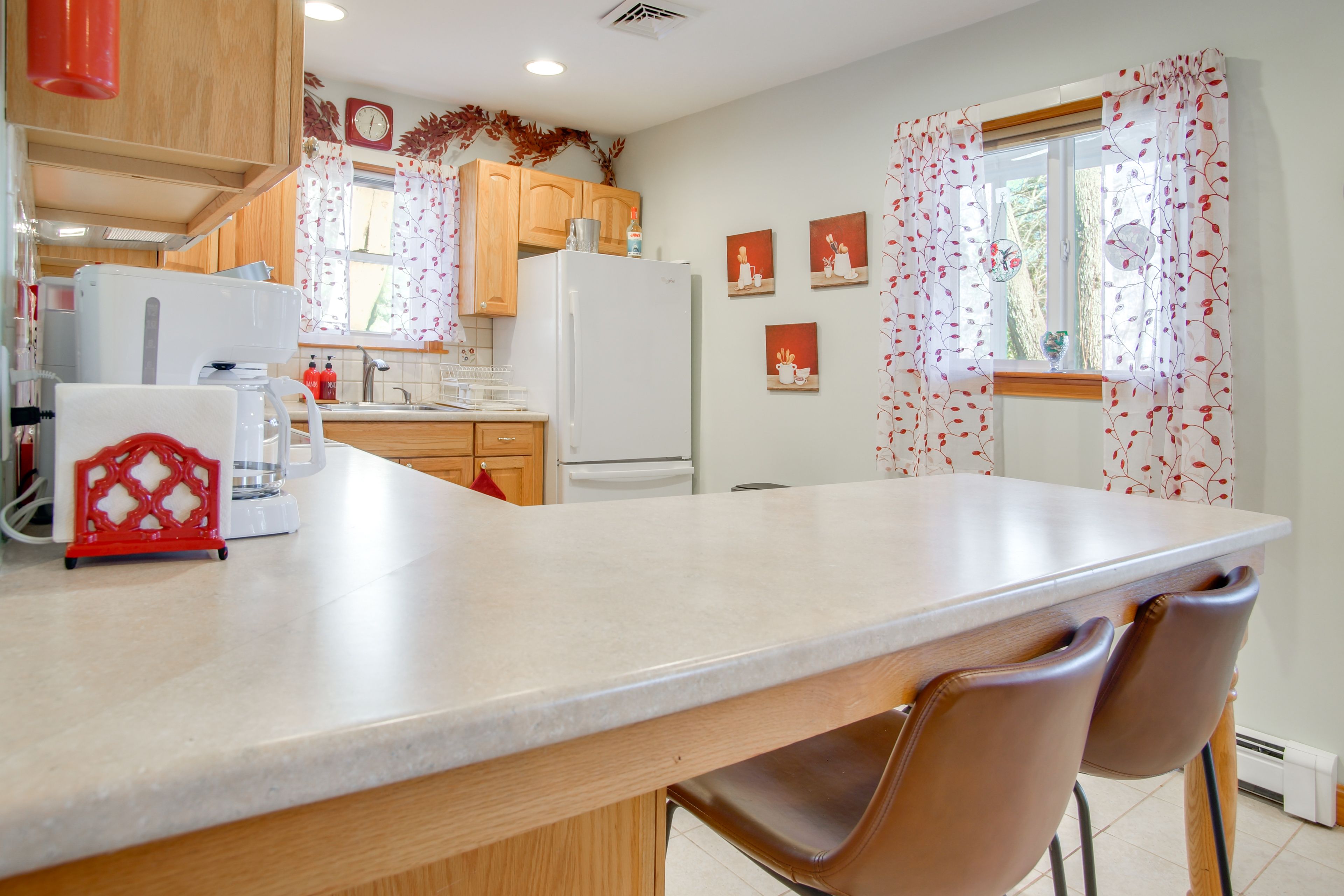 Kitchen | Main Level