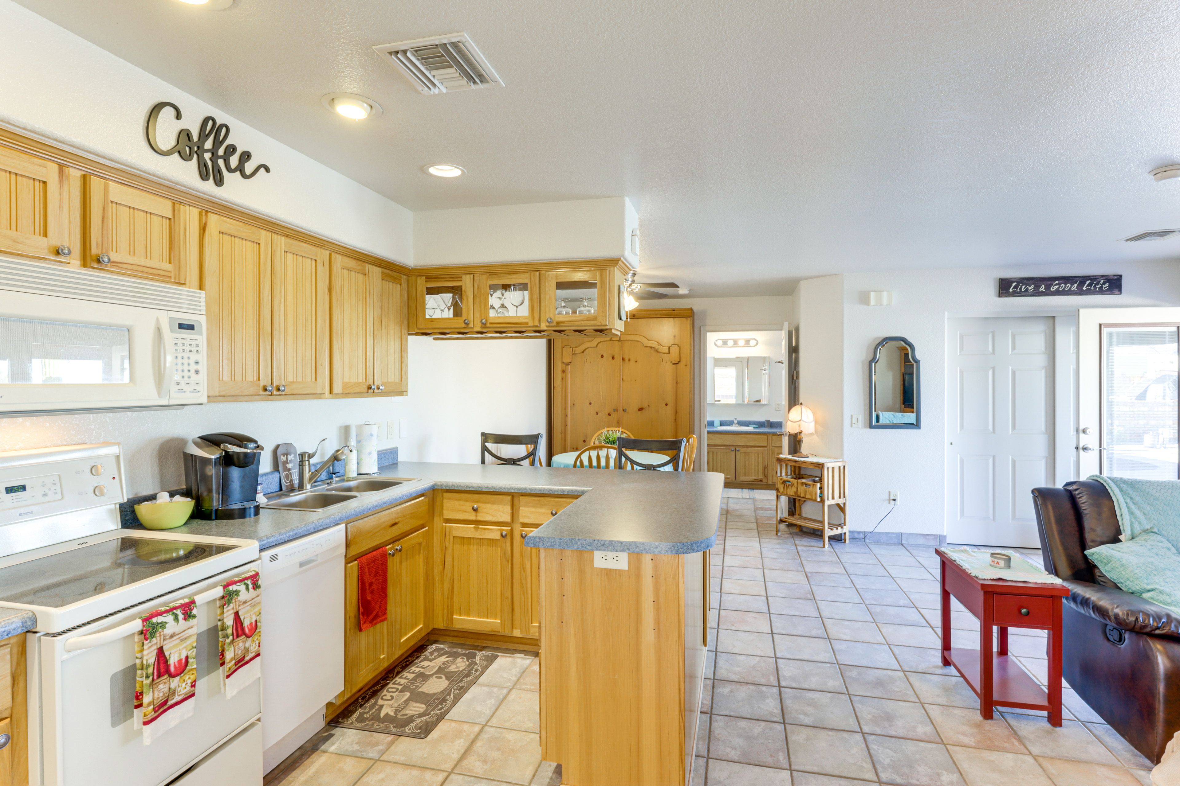 Kitchen | Dishwasher | Toaster | Refrigerator