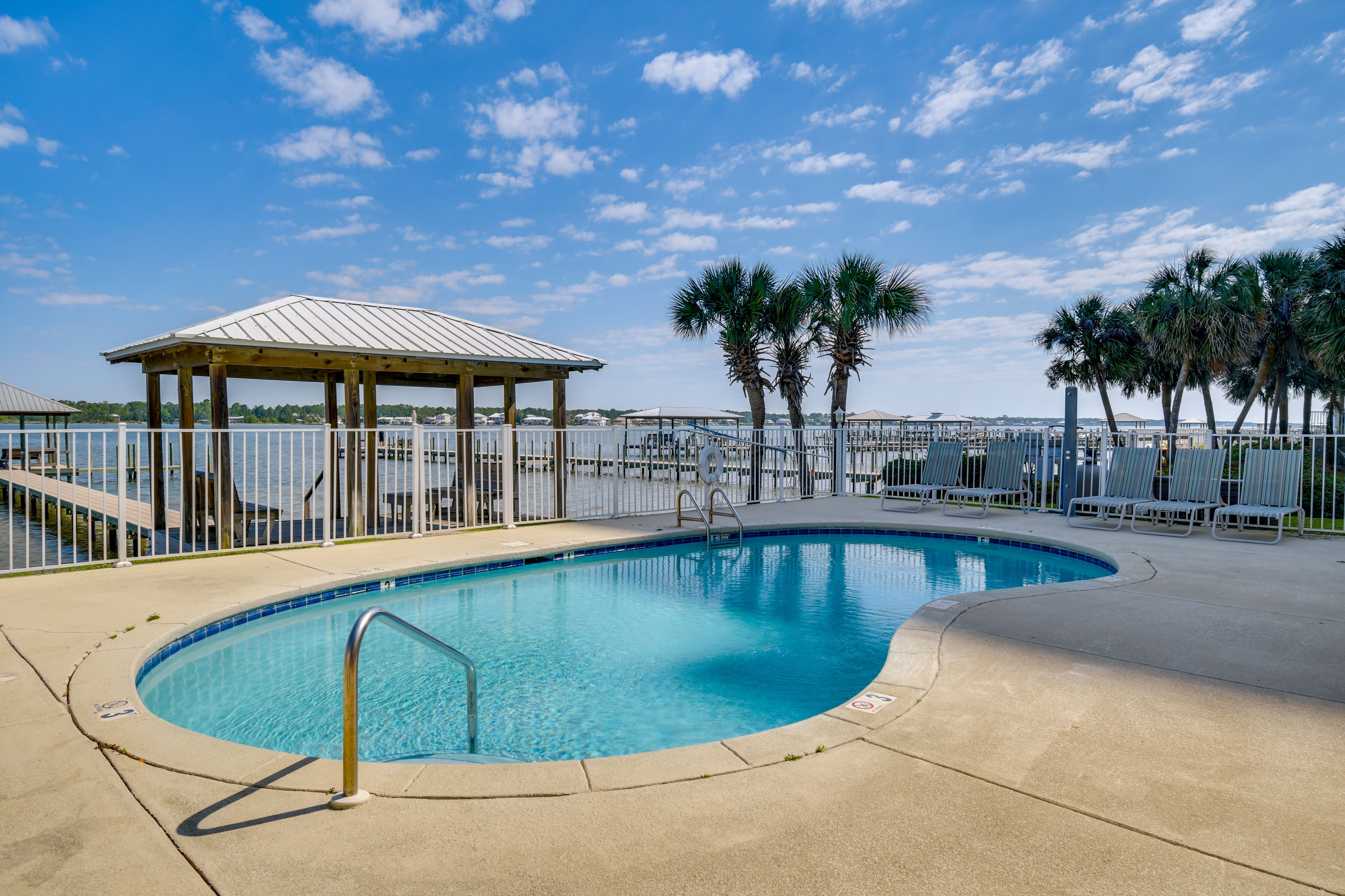 Sunwatch Cottages | Community Amenities