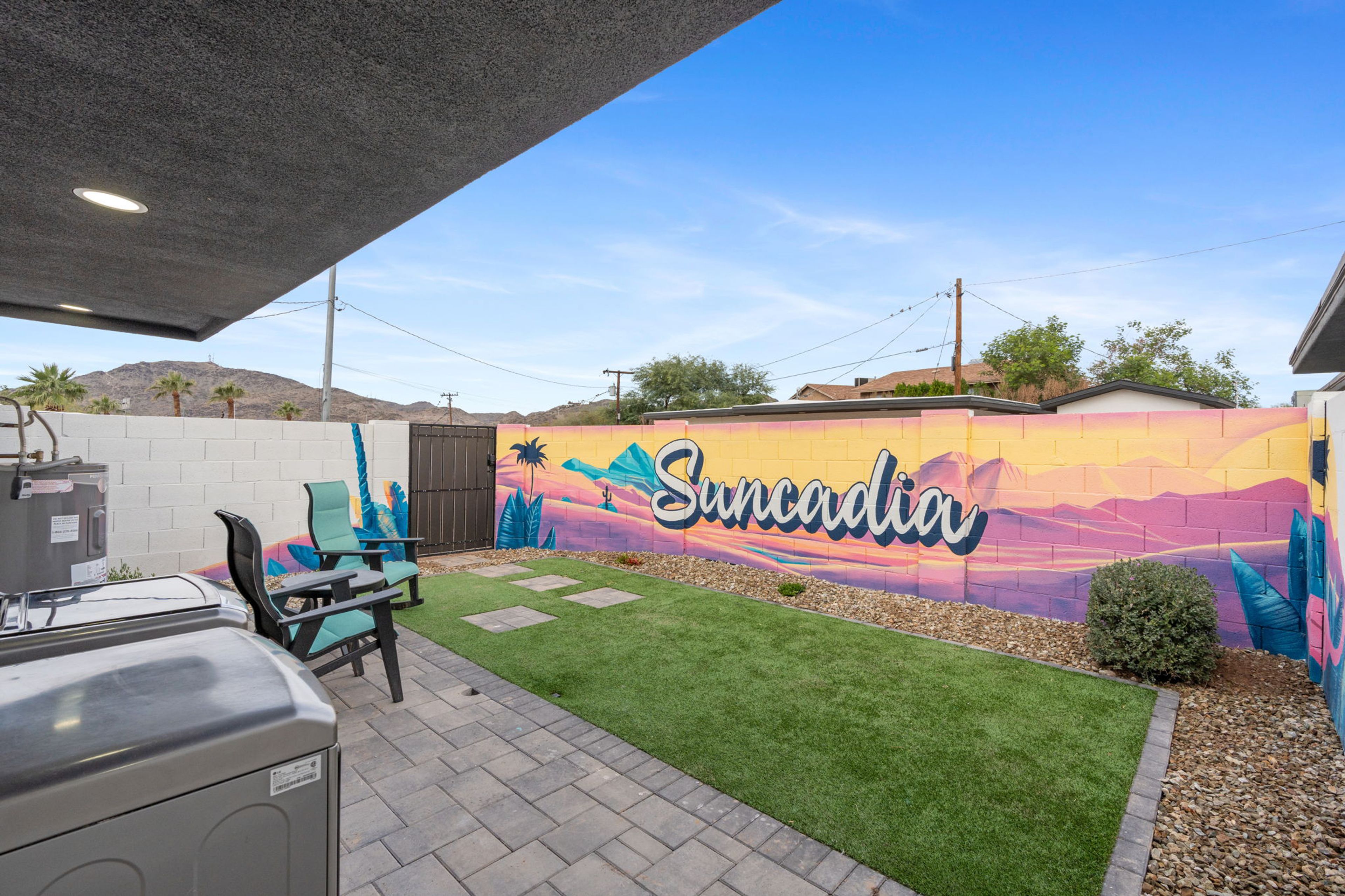 Private Yard | Washer/Dryer | Outdoor Seating
