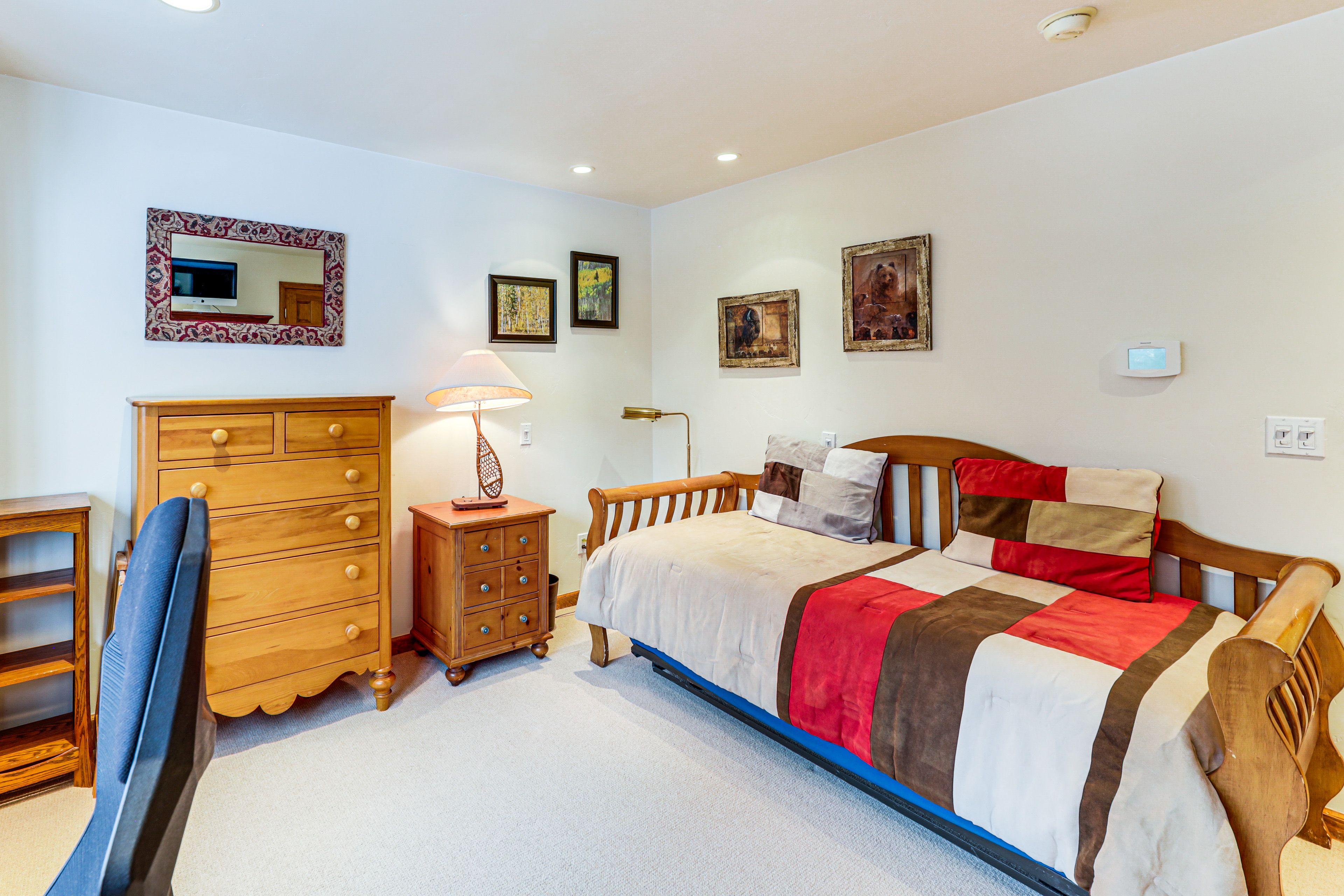 Bedroom 2 | Twin Daybed w/ Twin Trundle | Main Level