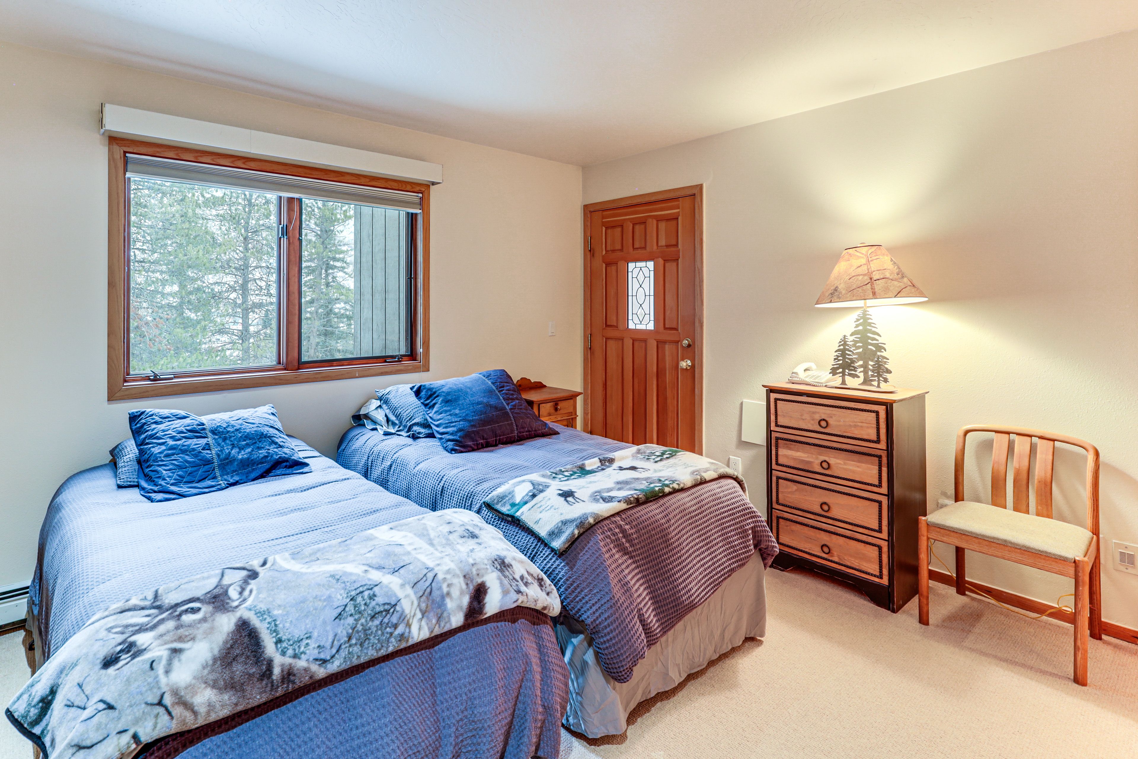 Bedroom 6 | 2 Twin Beds | Lower Level