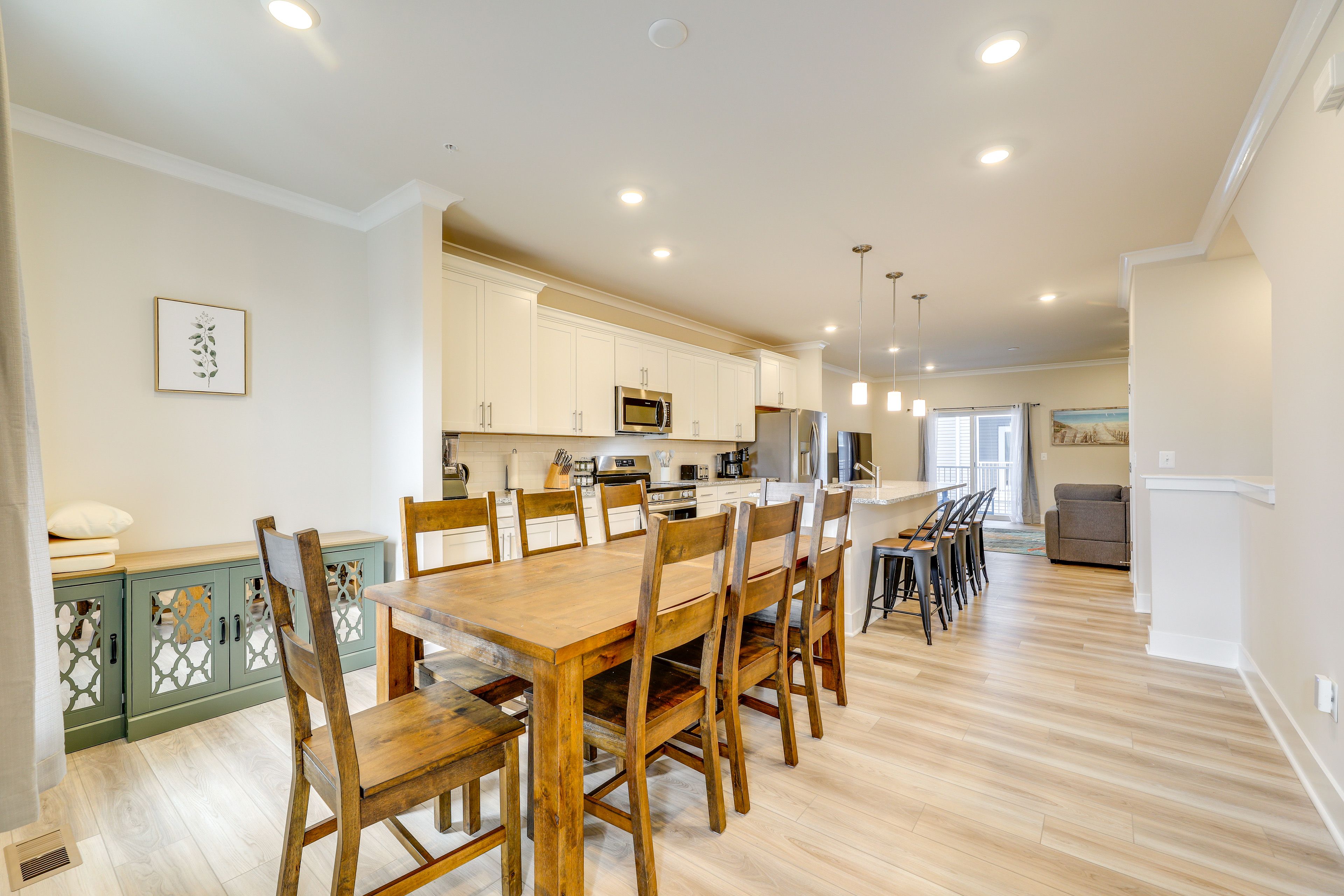 Dining Area | 2nd Floor | Dishware & Flatware