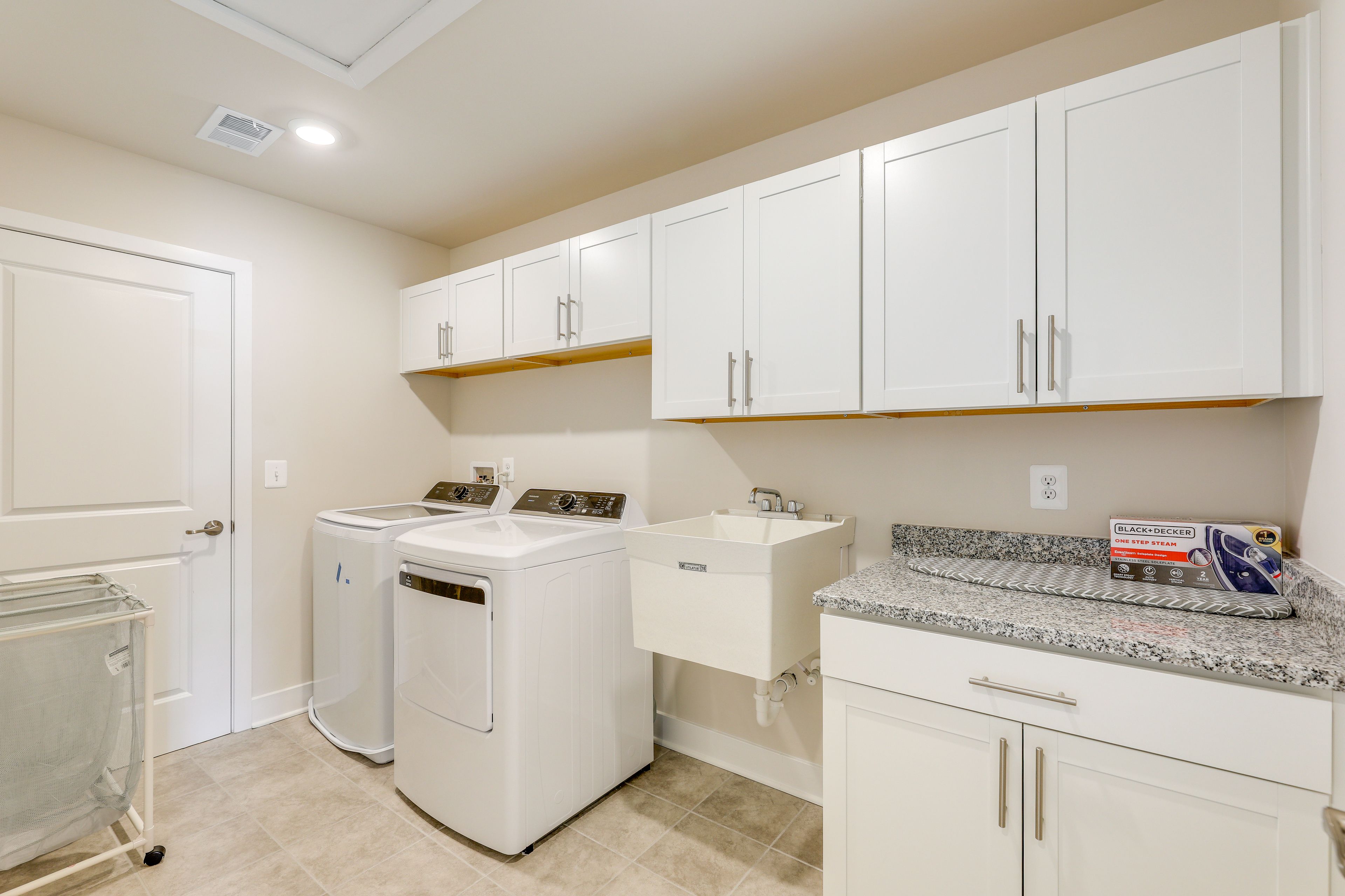 Laundry Room | 1st Floor | Washer & Dryer