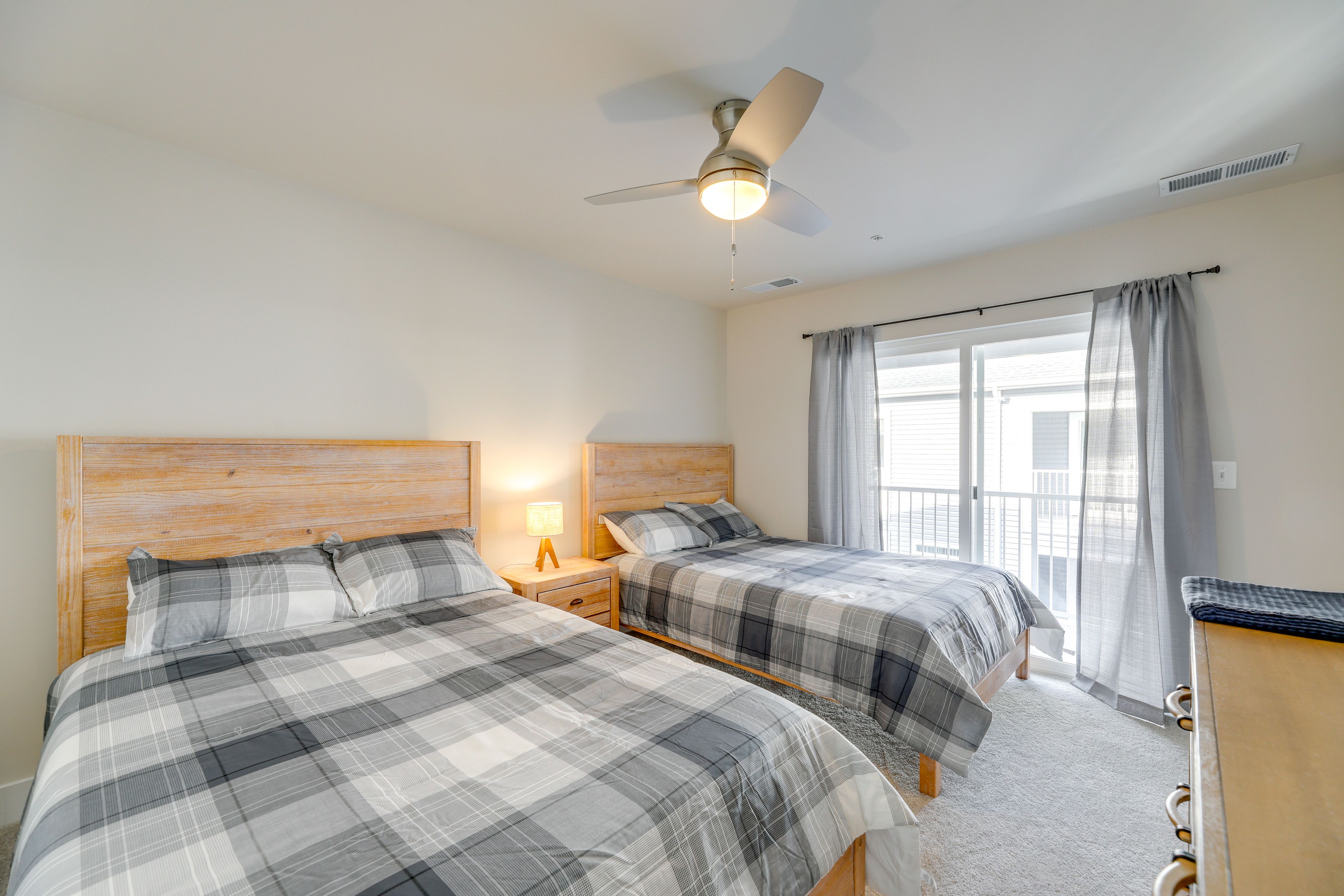 Bedroom 3 | 4th Floor | 2 Full Beds