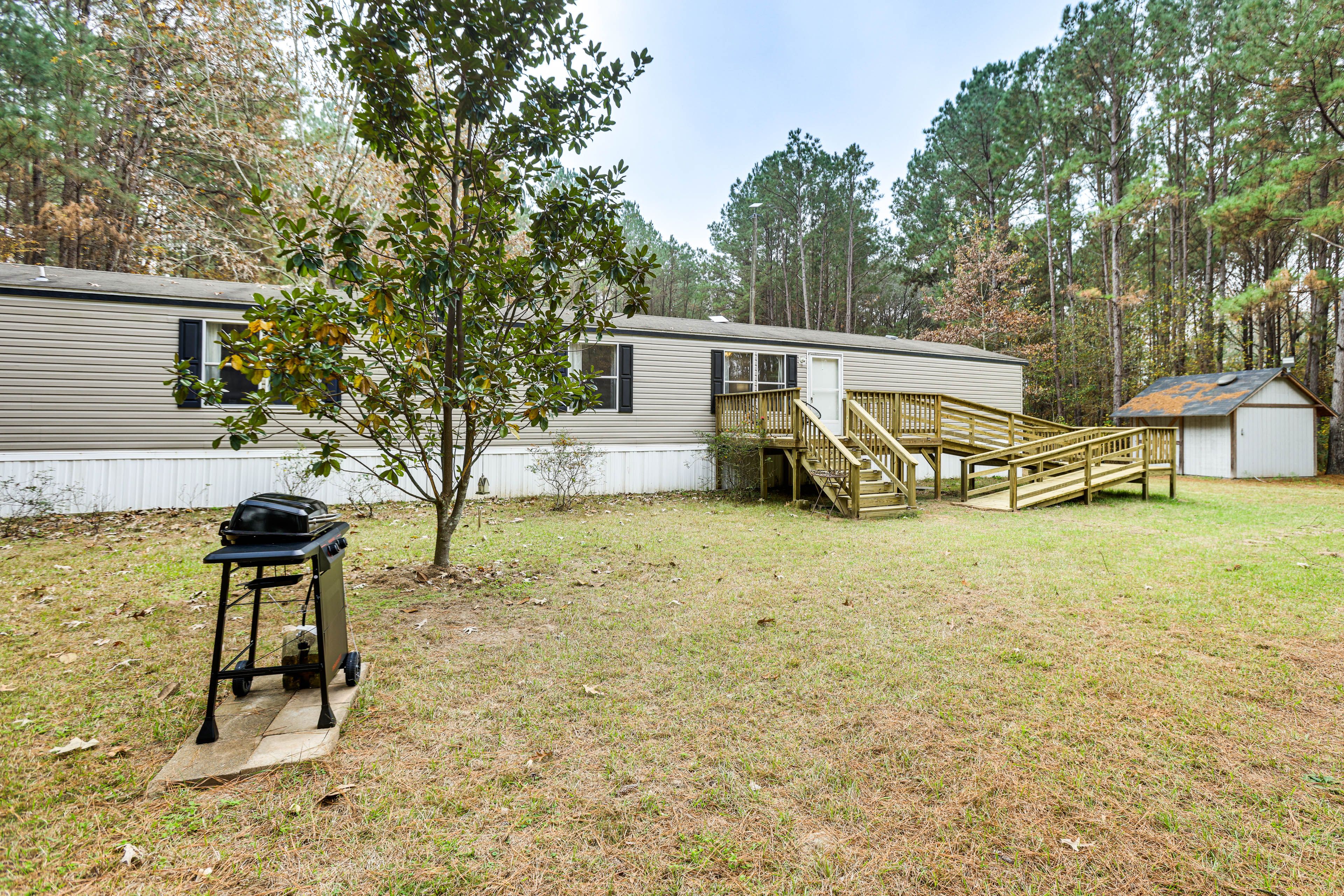 Backyard | Gas Grill | Fire Pit