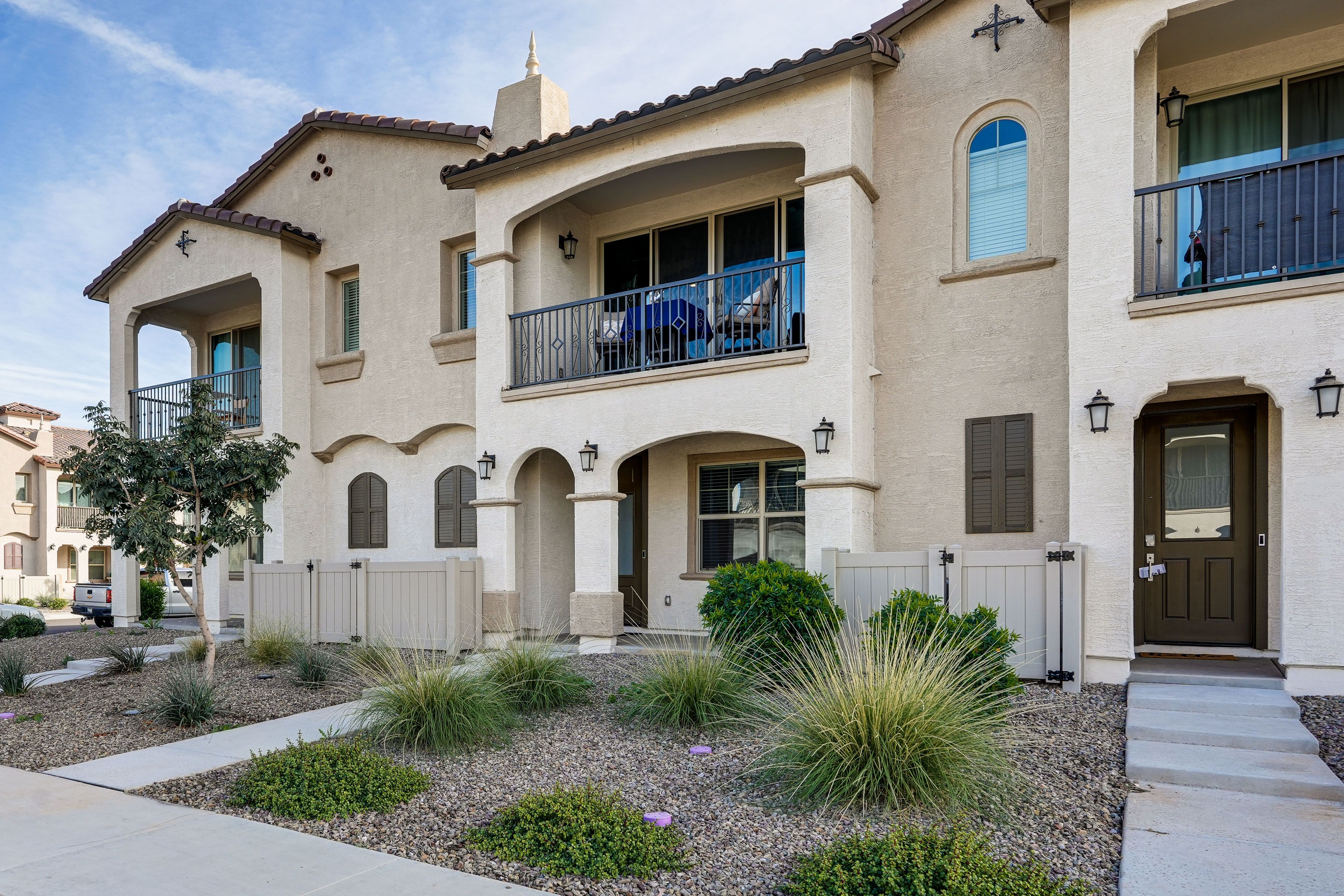 Parking | Garage (1 Vehicle) | Driveway (2 Vehicles) | Free Street