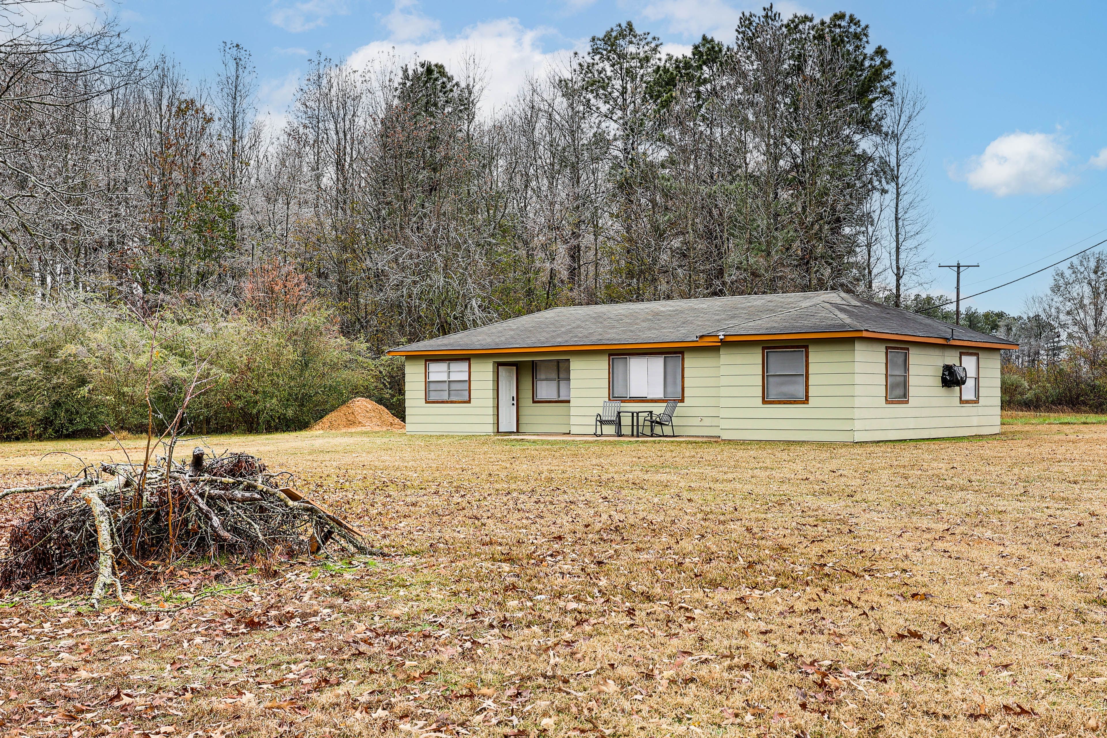 Parking | Driveway (4 Vehicles)