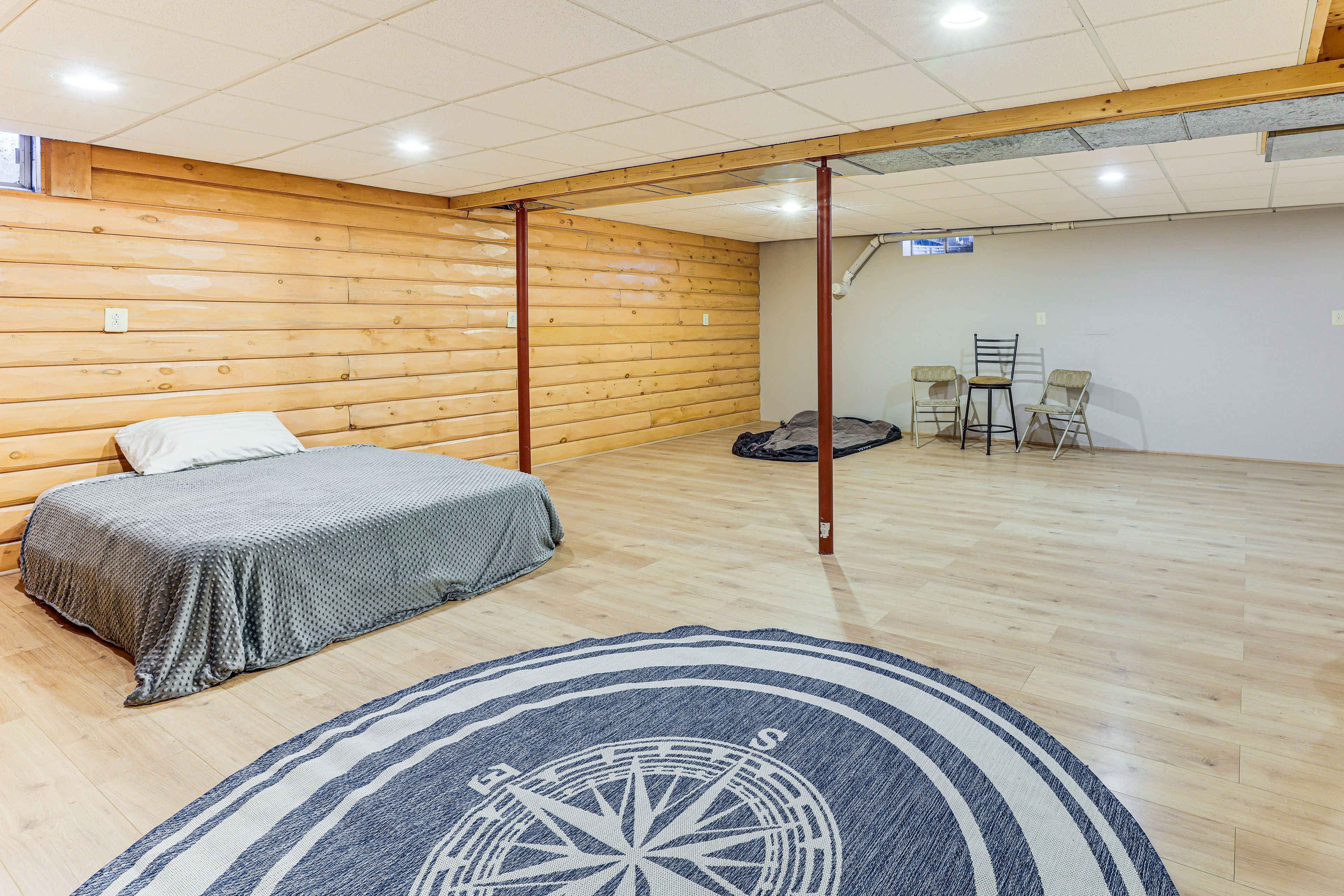 Basement Living Area | King Bed | 2 Queen Air Mattresses