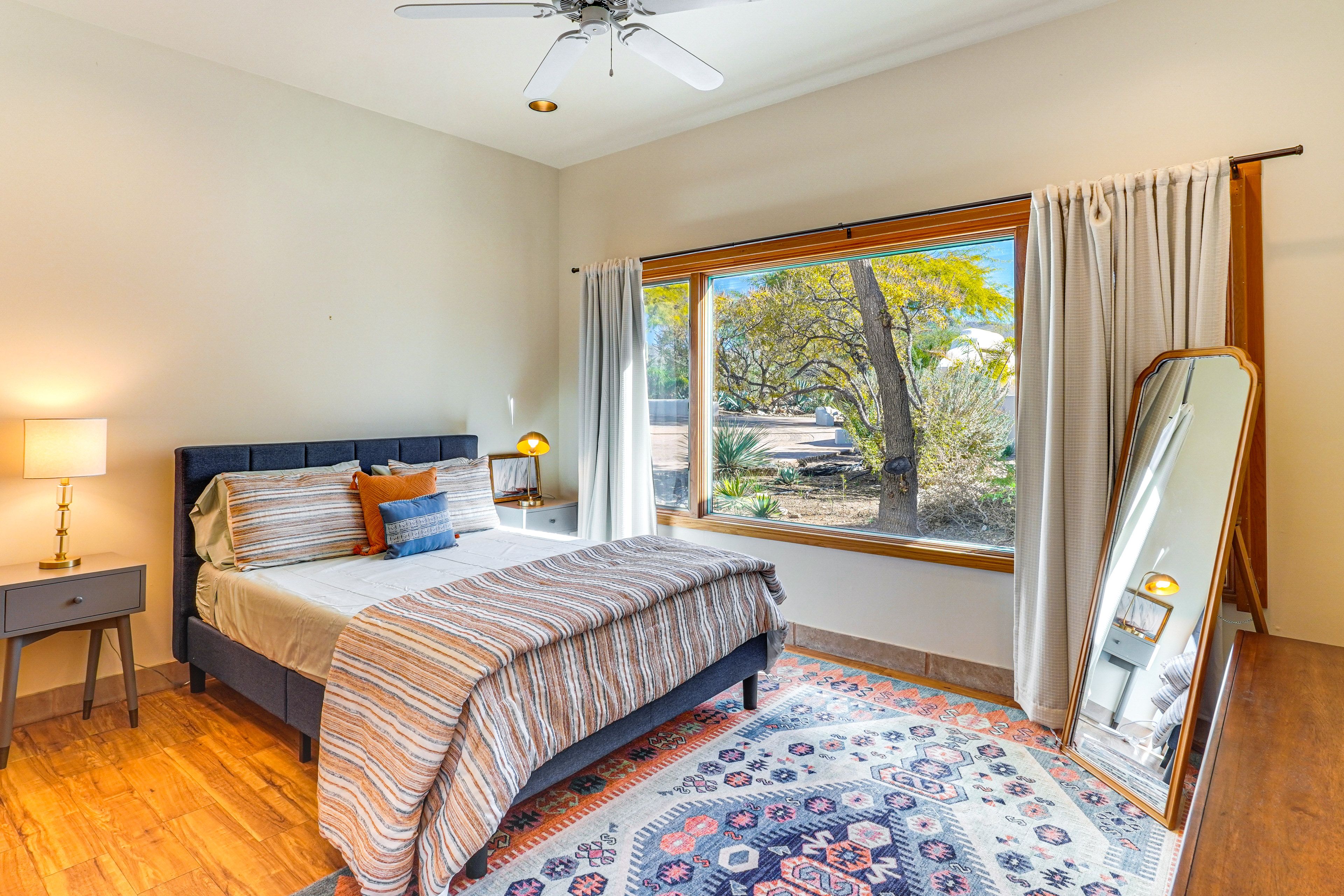 Bedroom 1 | Queen Bed | Linens Provided