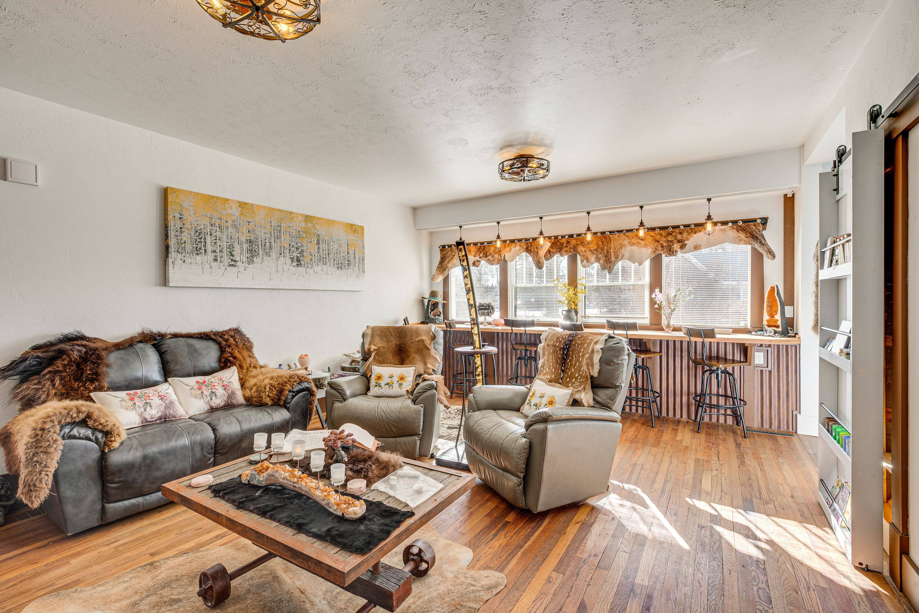 Montrose Vacation Rental | 3BR | 2.5BA | 1,400 Sq Ft