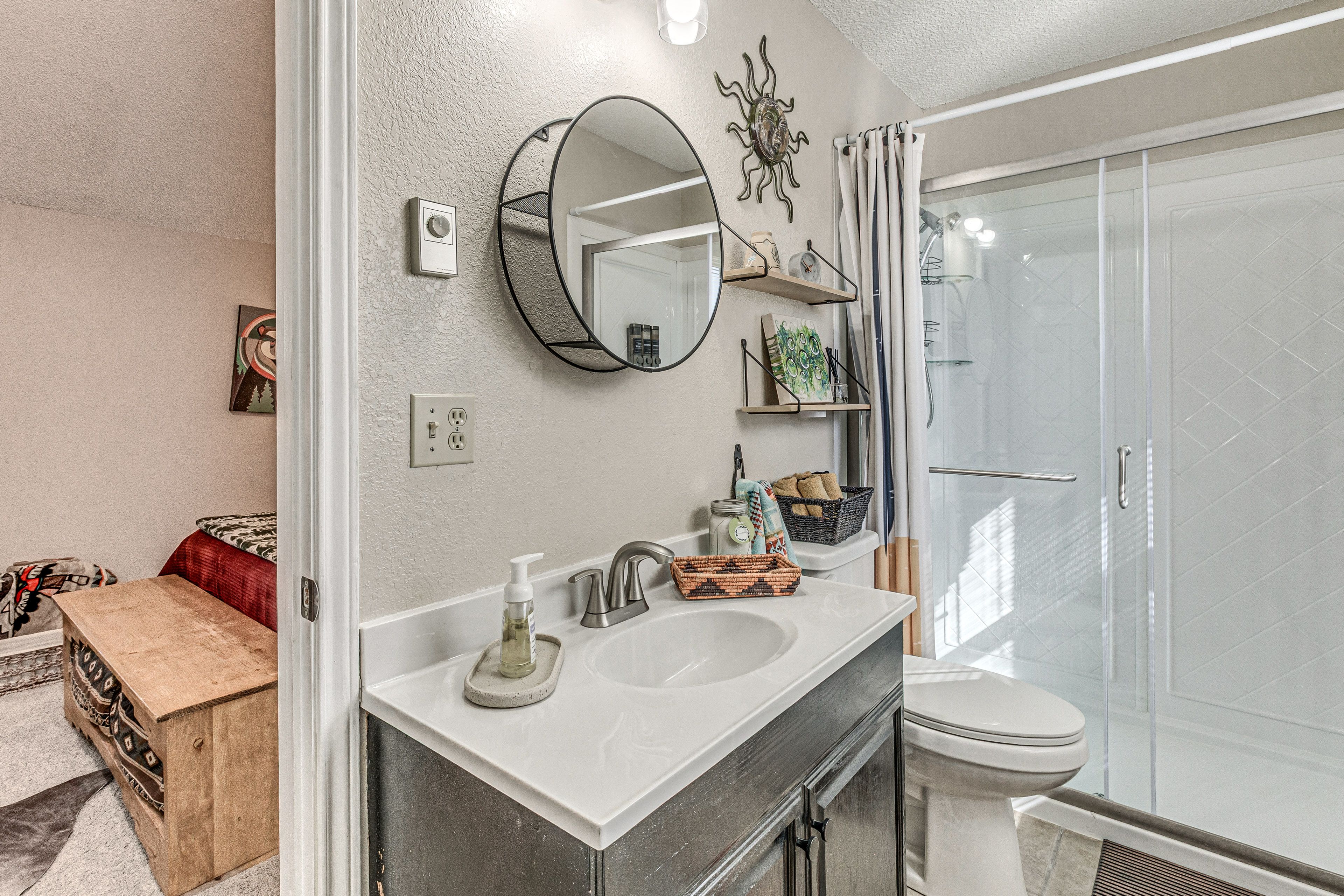 Bathroom | Loft Level