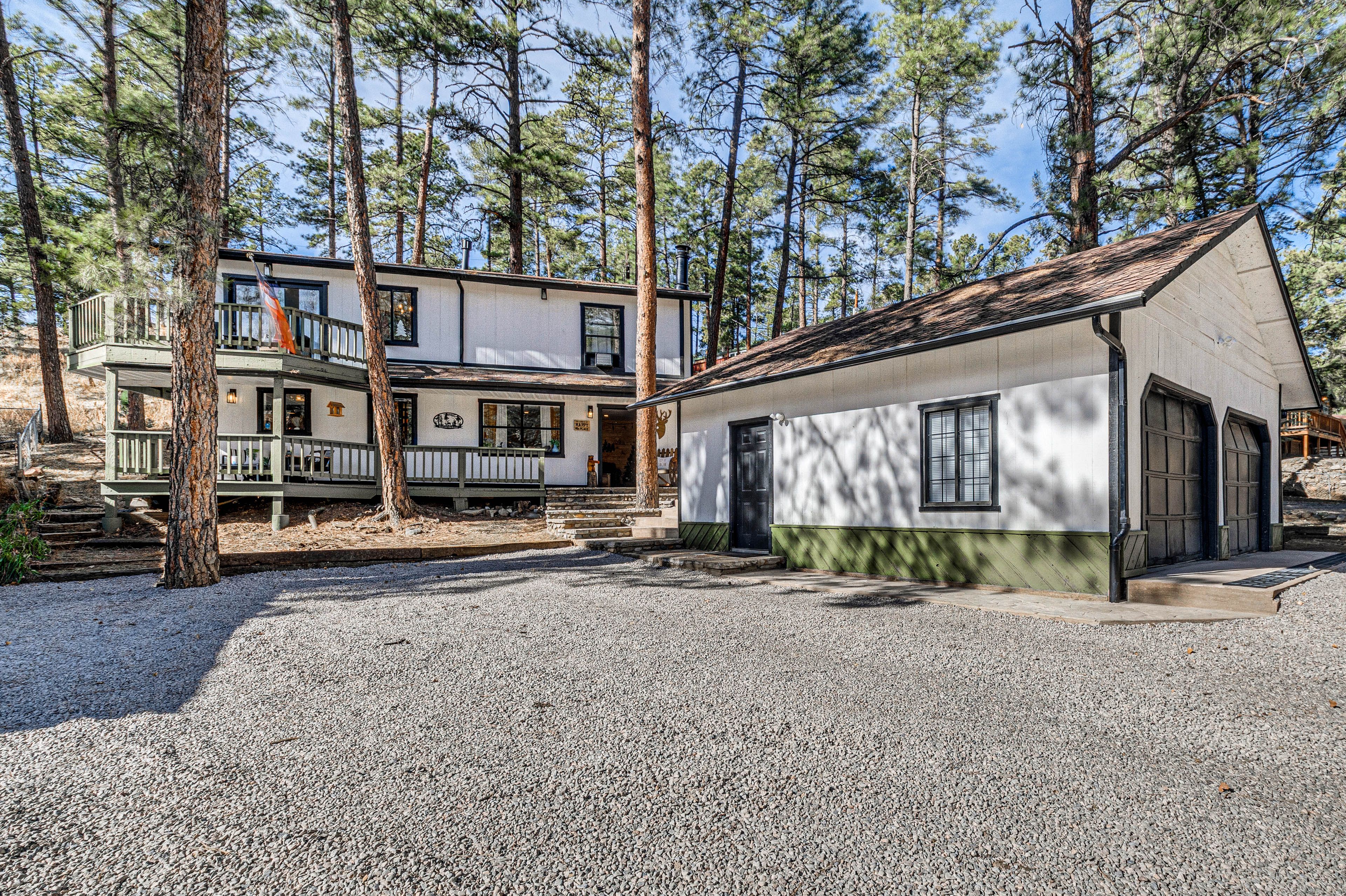 Ruidoso Vacation Rental | 4BR | 2.5BA | Stairs Required | 1,380 Sq Ft