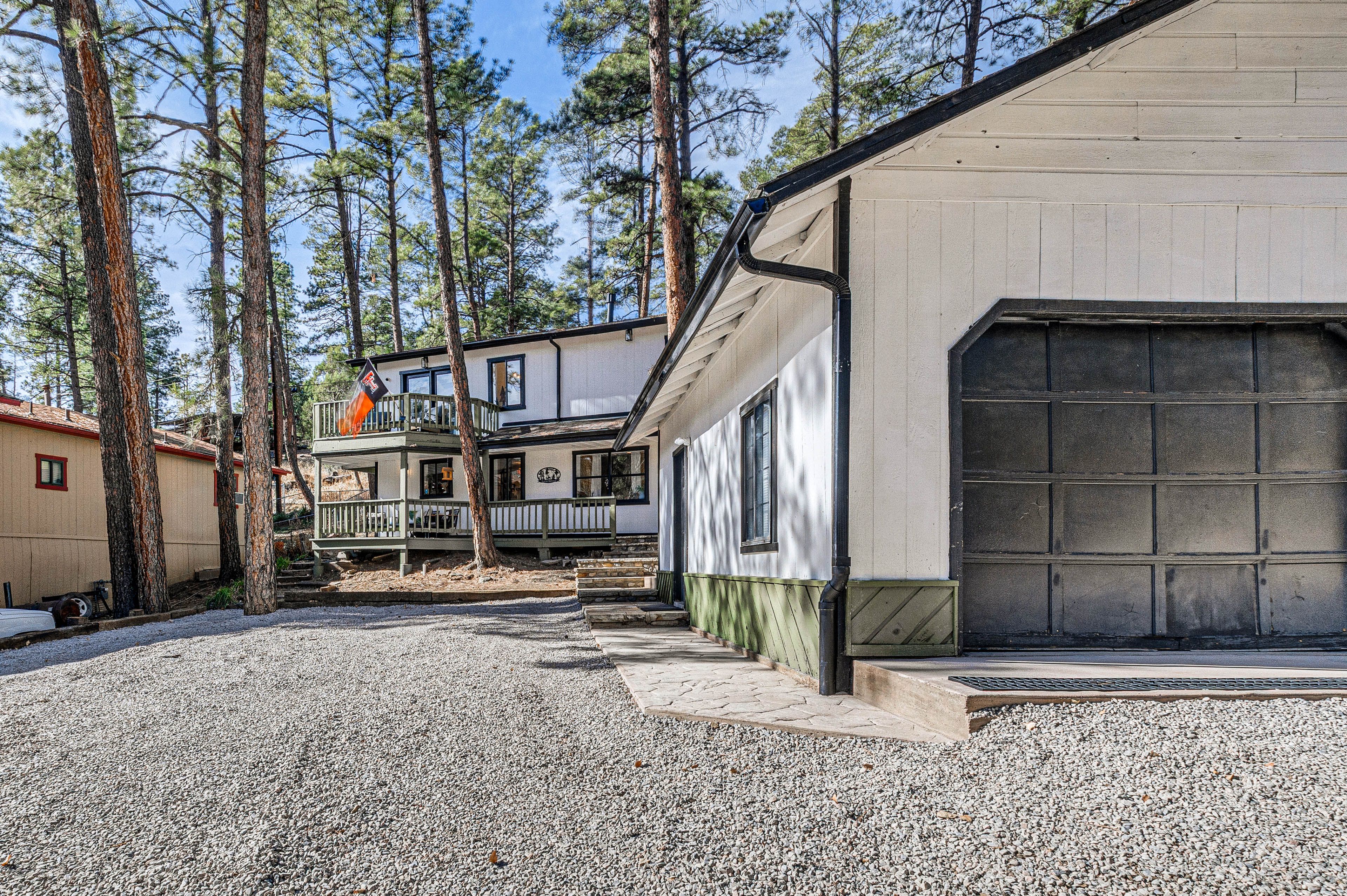 Parking | Driveway (4 Vehicles) | No Street Parking