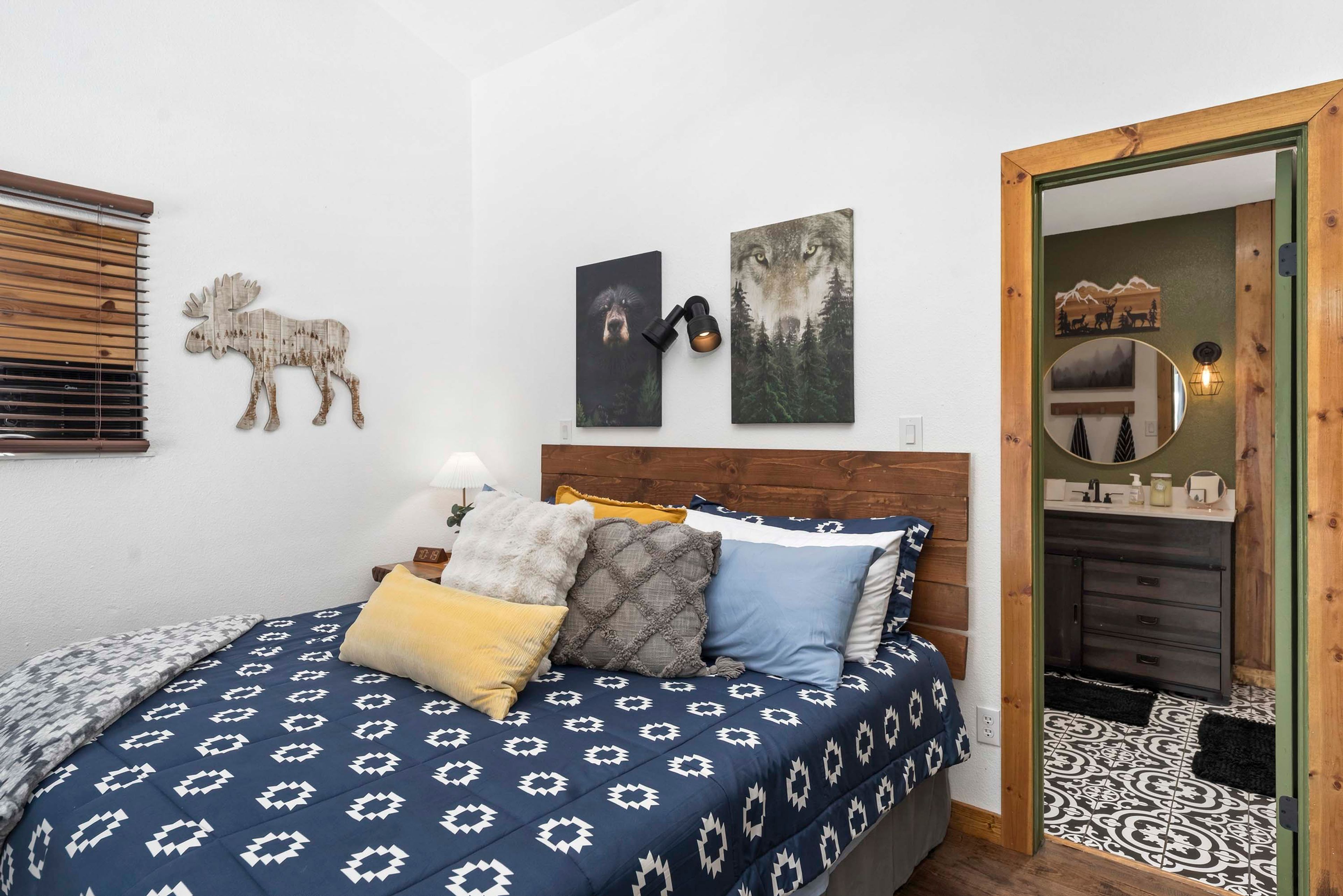 Bedroom 1 | 2nd Floor | King Bed | Linens Provided | Smart TV