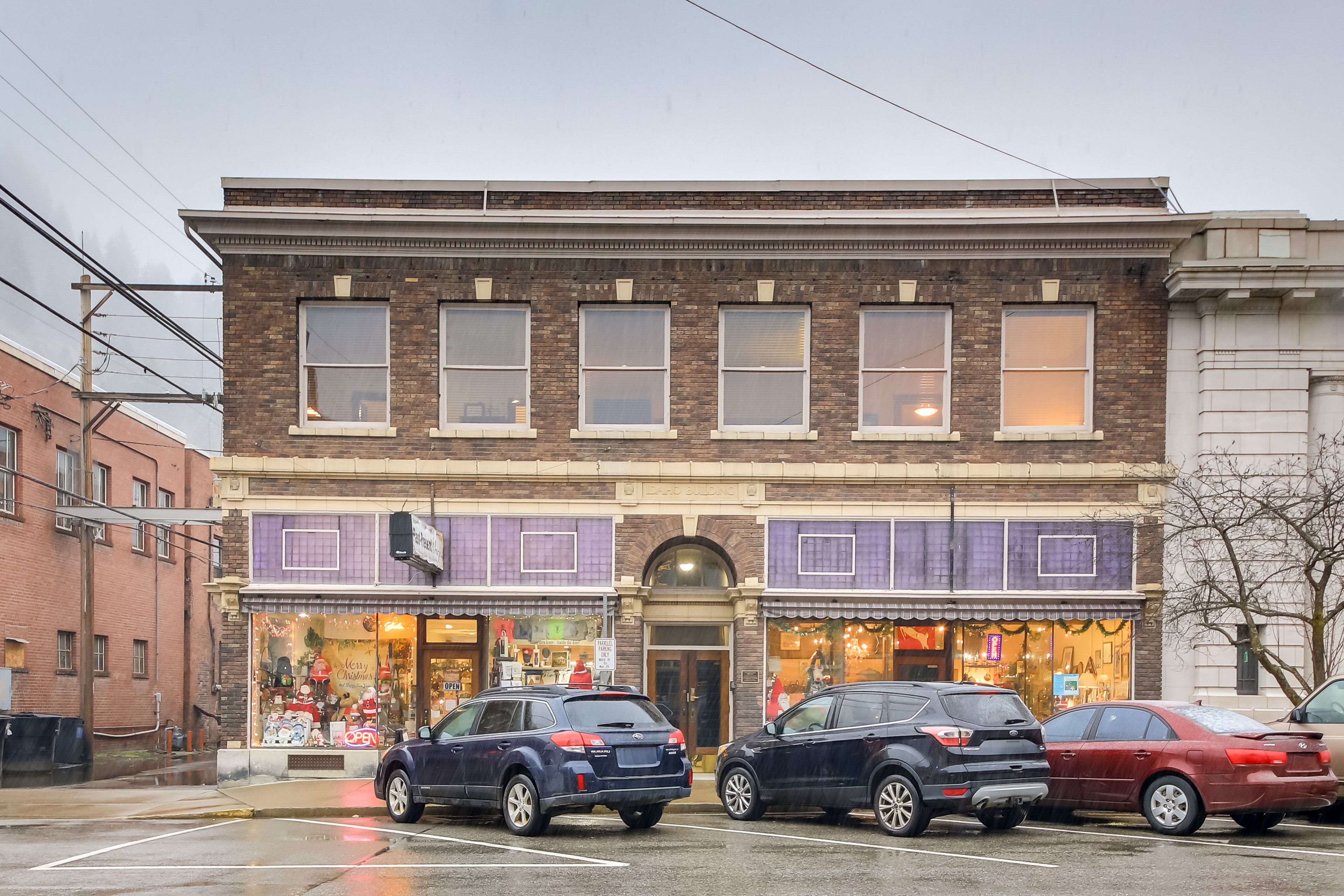 Property Exterior | Single-Story Unit | Free Street Parking