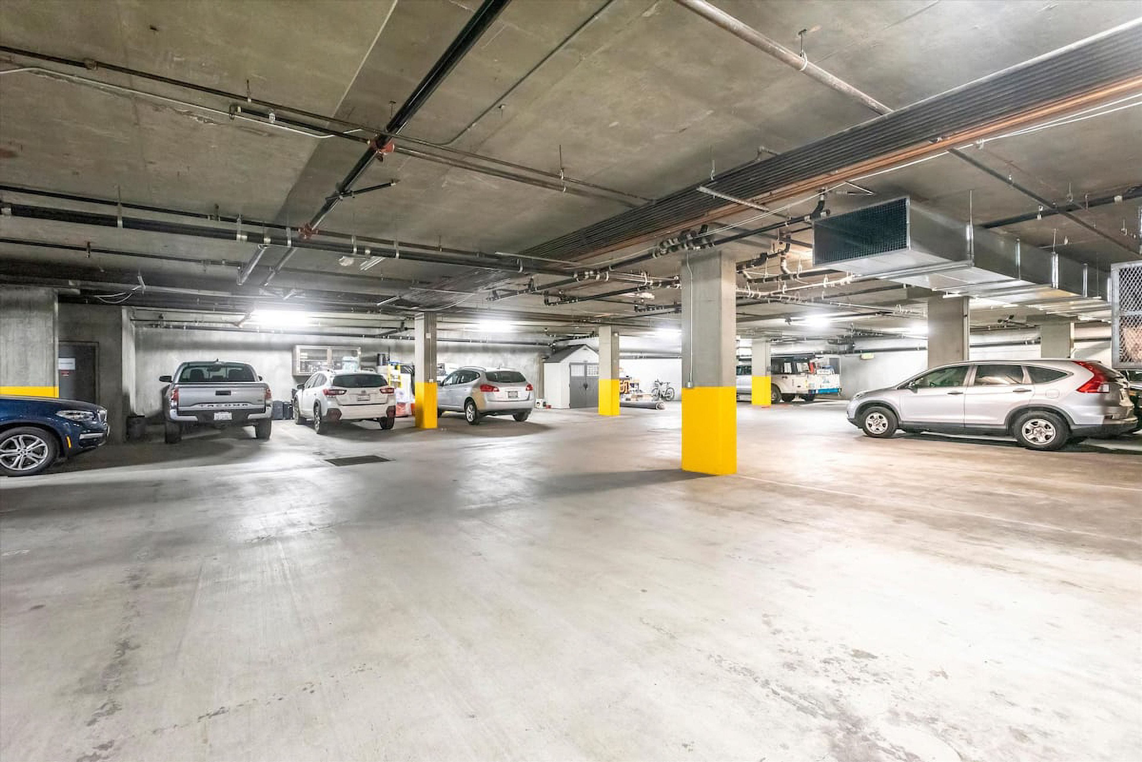 Parking Garage | Addt'l Guest Parking (First-Come, First-Served)