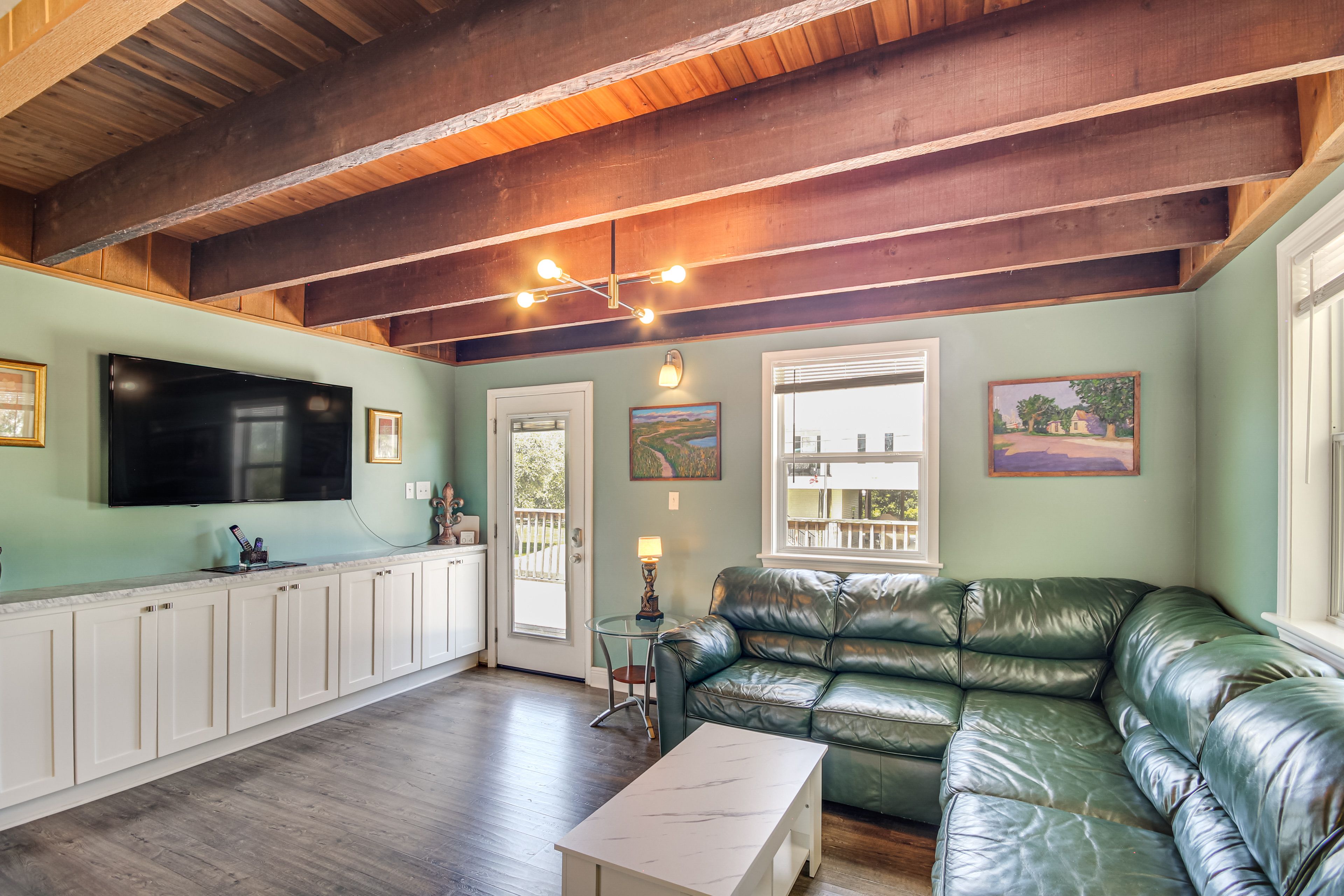 Living Room | Main Level