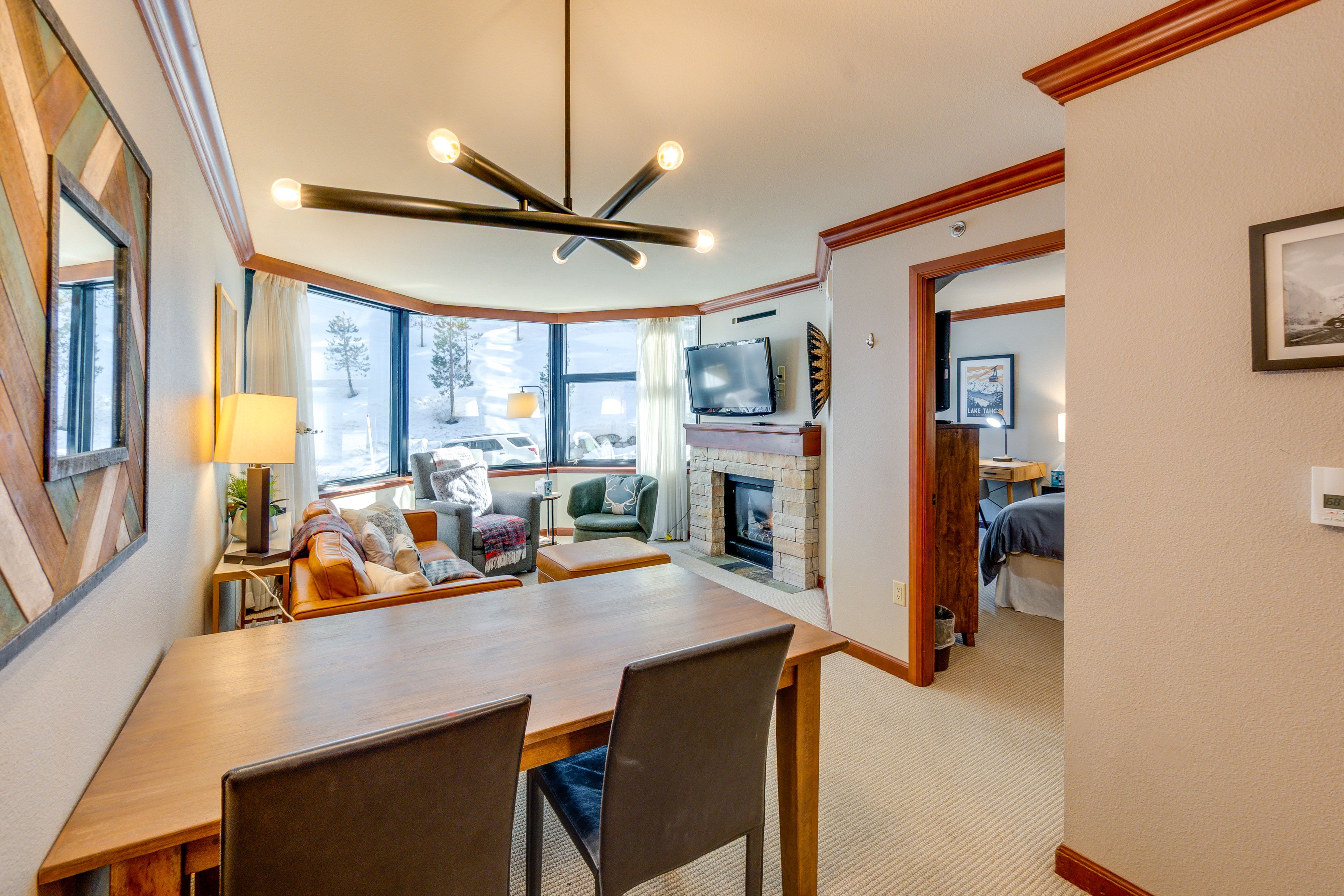 Olympic Valley Vacation Rental | 2BR | 2BA | 985 Sq Ft | Step-Free Access