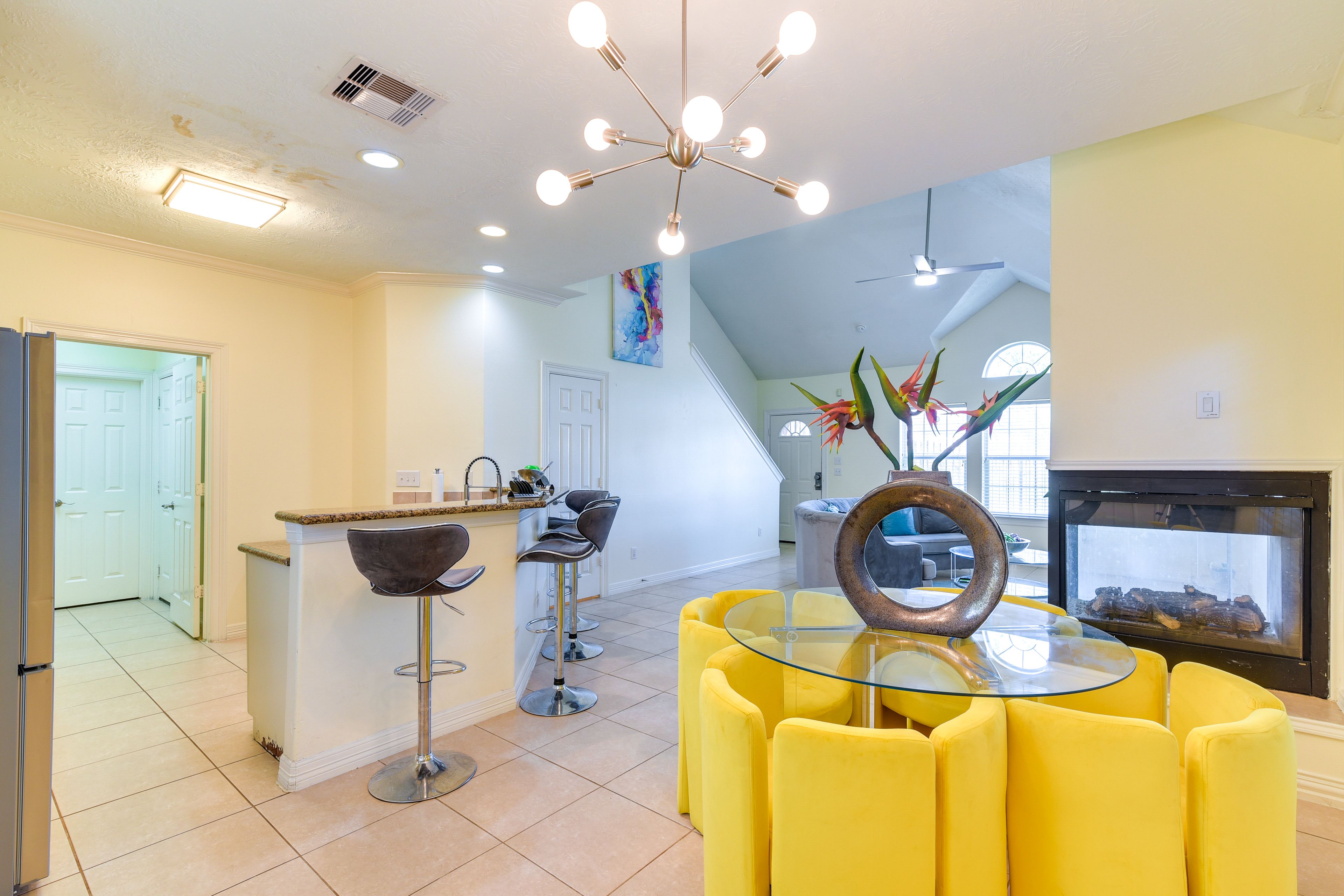 Dining Area | 1st Floor