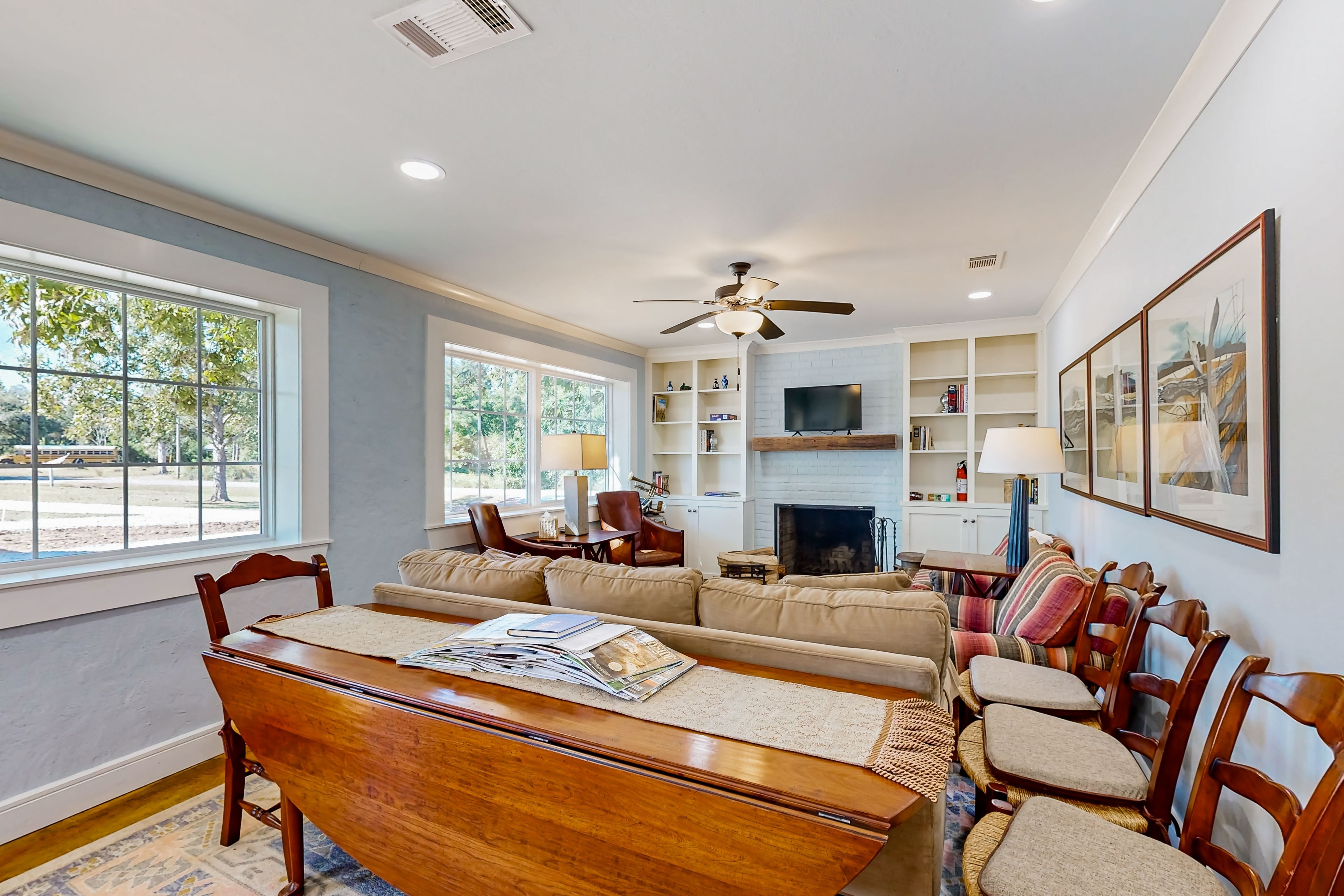 Living Room | Wood-Burning Fireplace | TV w/ Roku | Free WiFi