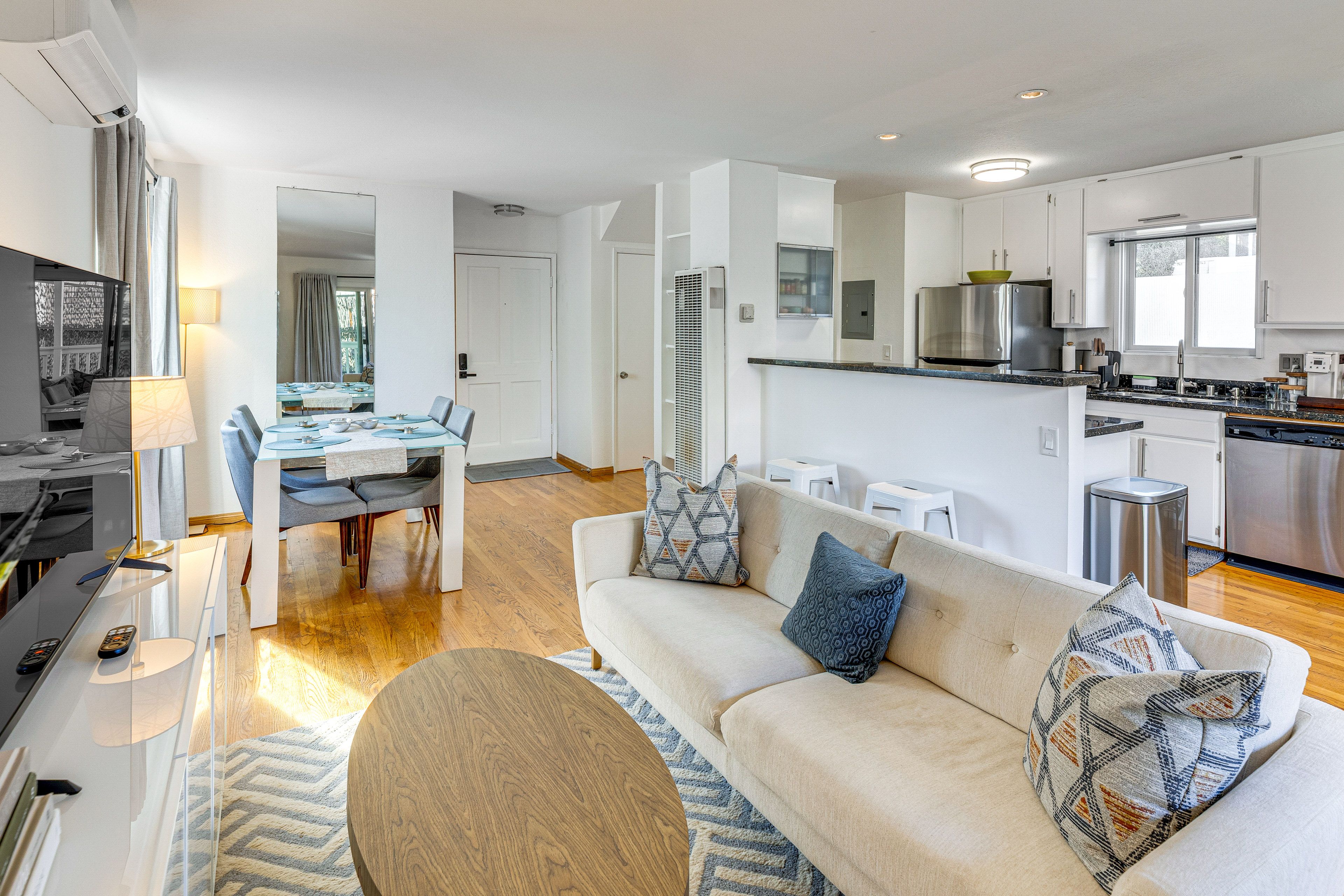 Los Angeles Vacation Rental | 2BR | 2BA | 1,250 Sq Ft | Stairs Required