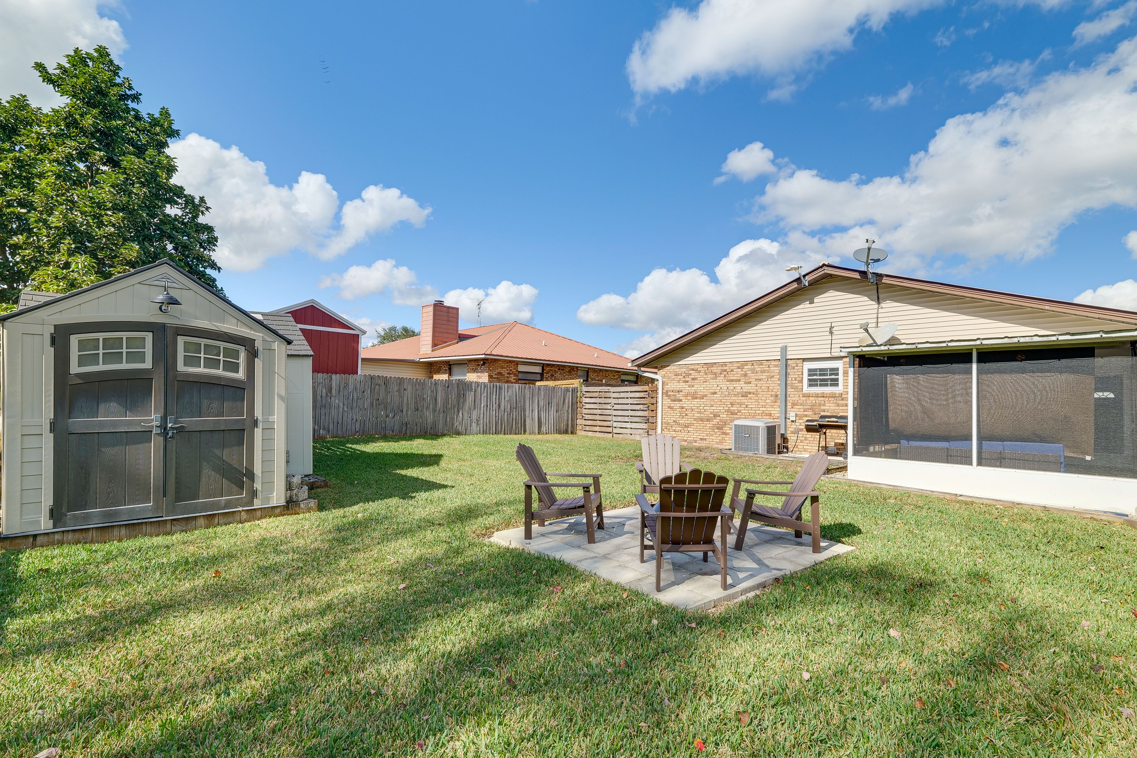 Fenced Backyard | Fire Pit